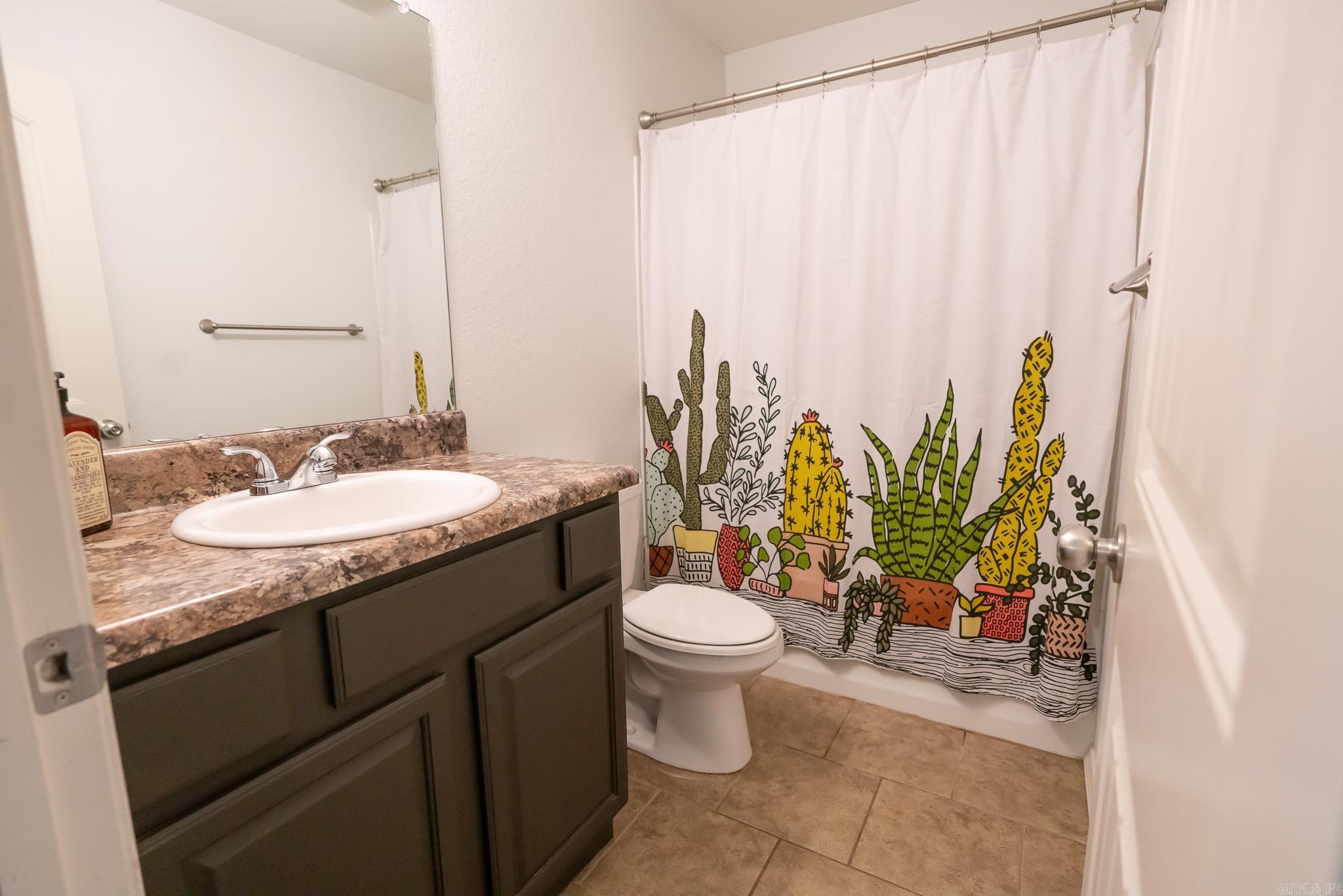 WOODLANDS EDGE - Residential