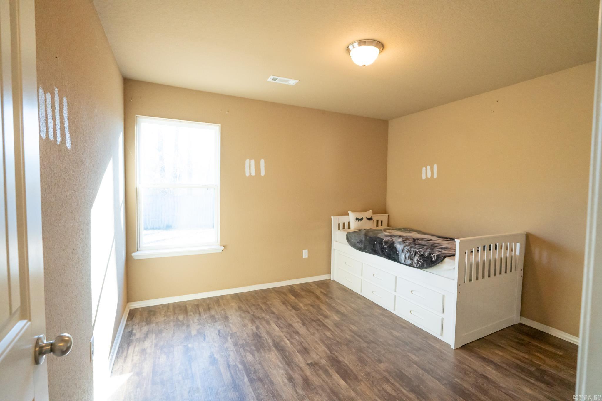 WOODLANDS EDGE - Residential