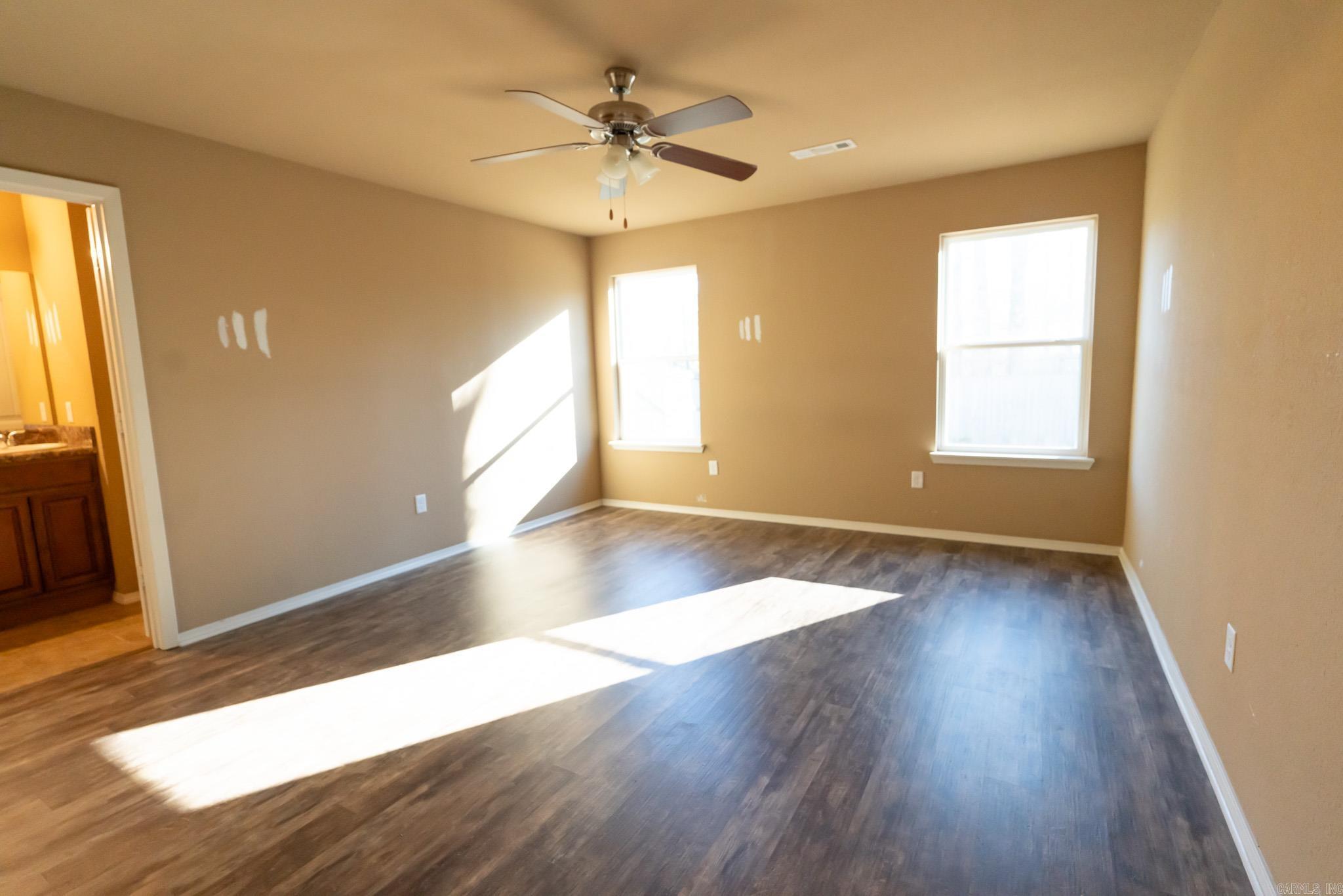 WOODLANDS EDGE - Residential