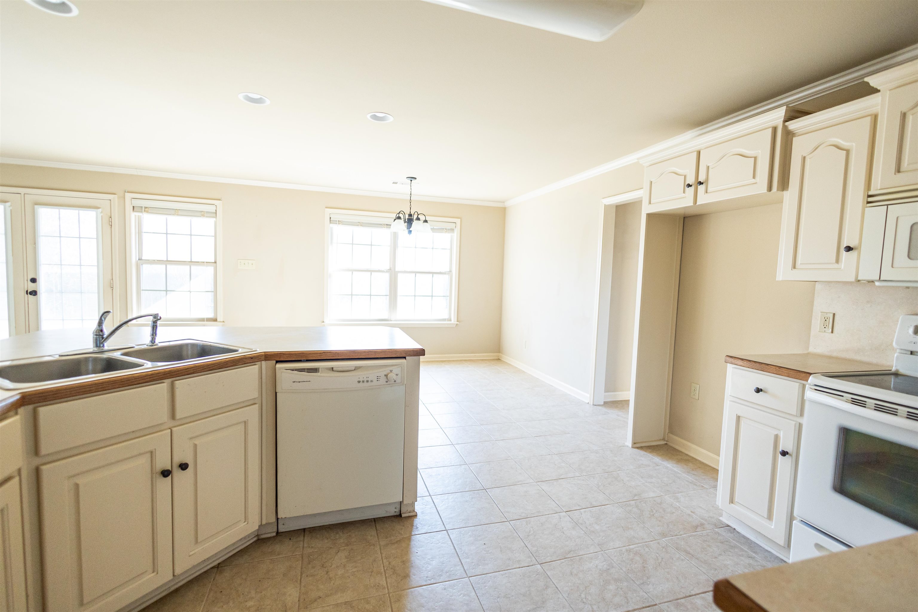 WINDSOR PARK ADDN - Residential