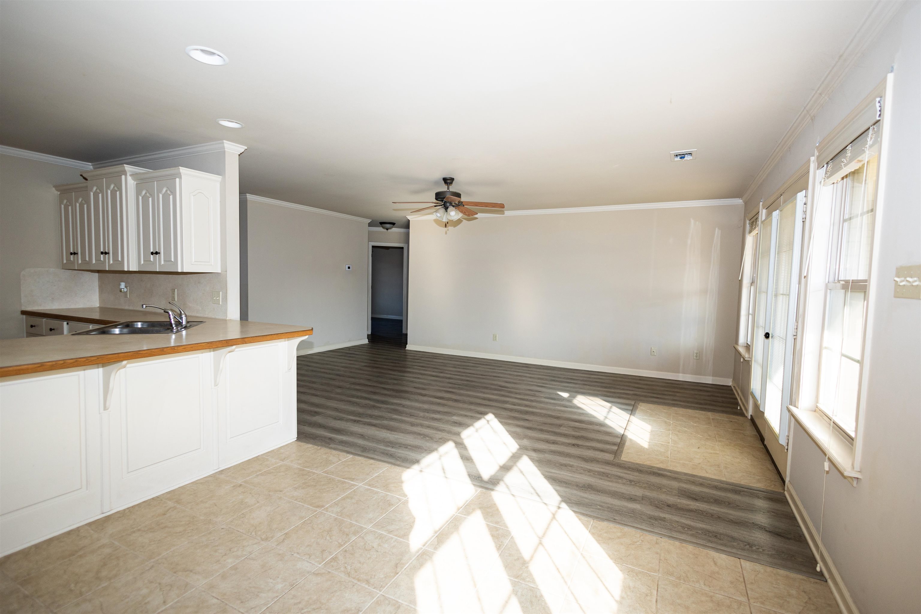 WINDSOR PARK ADDN - Residential