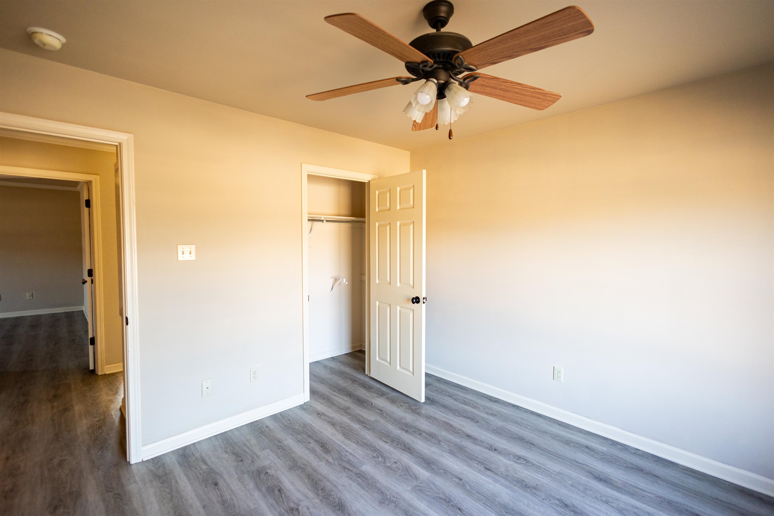 WINDSOR PARK ADDN - Residential