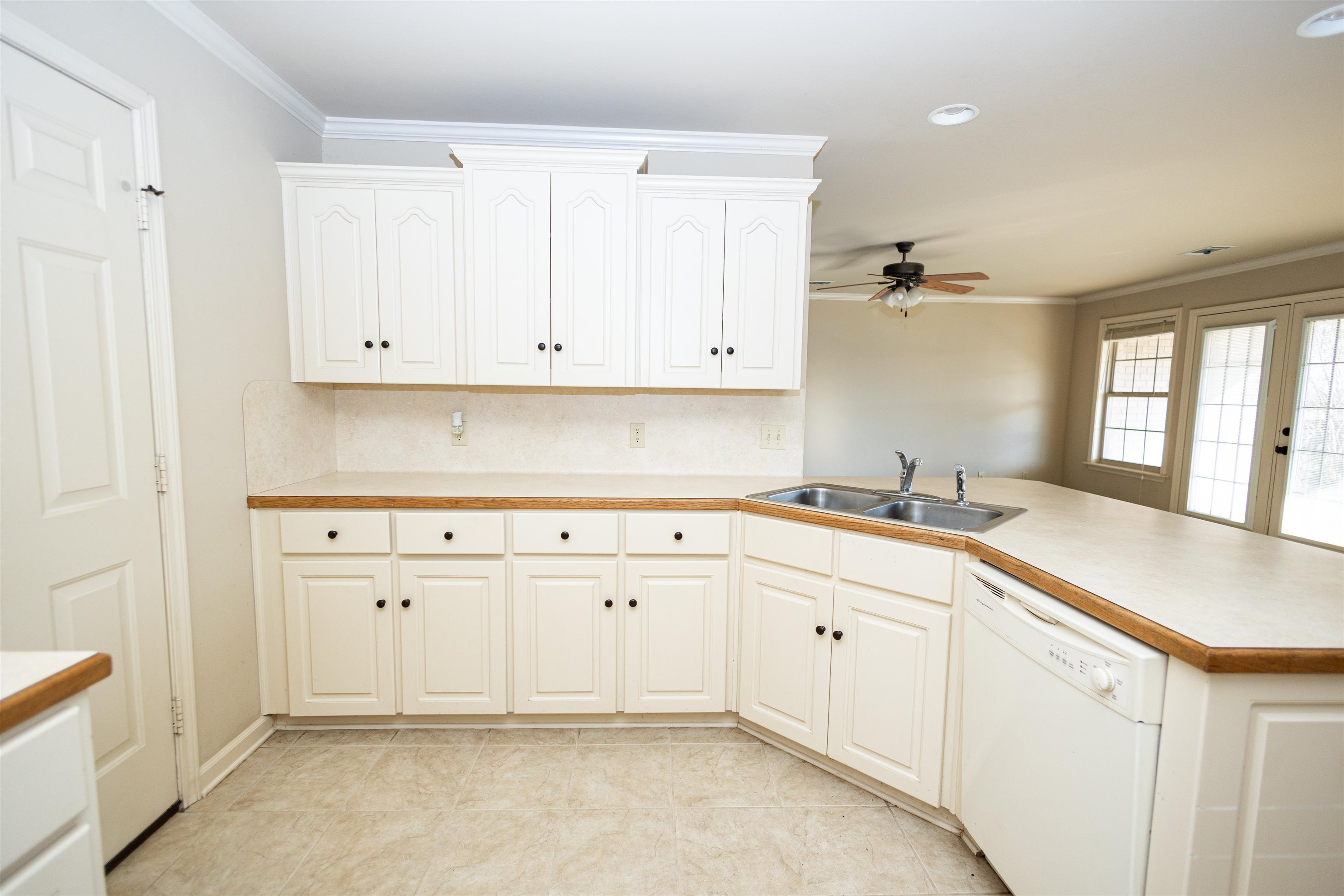 WINDSOR PARK ADDN - Residential