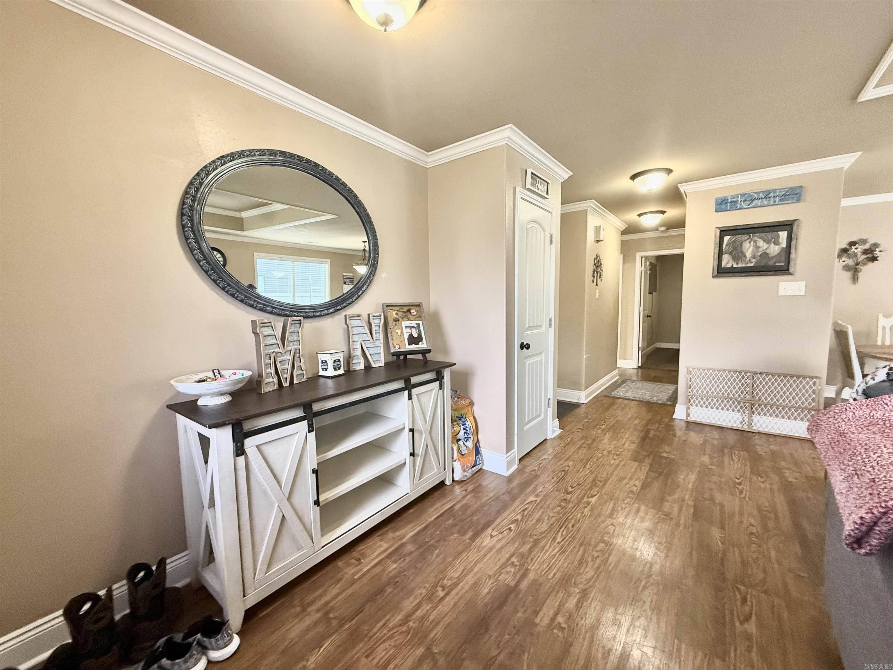 TROUTT - Residential