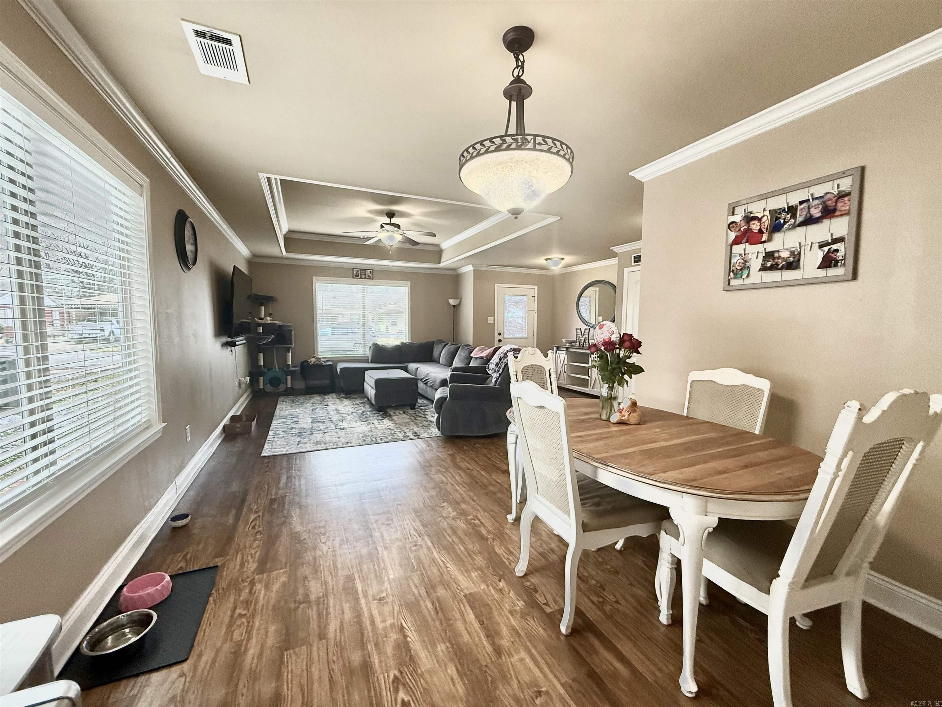 TROUTT - Residential