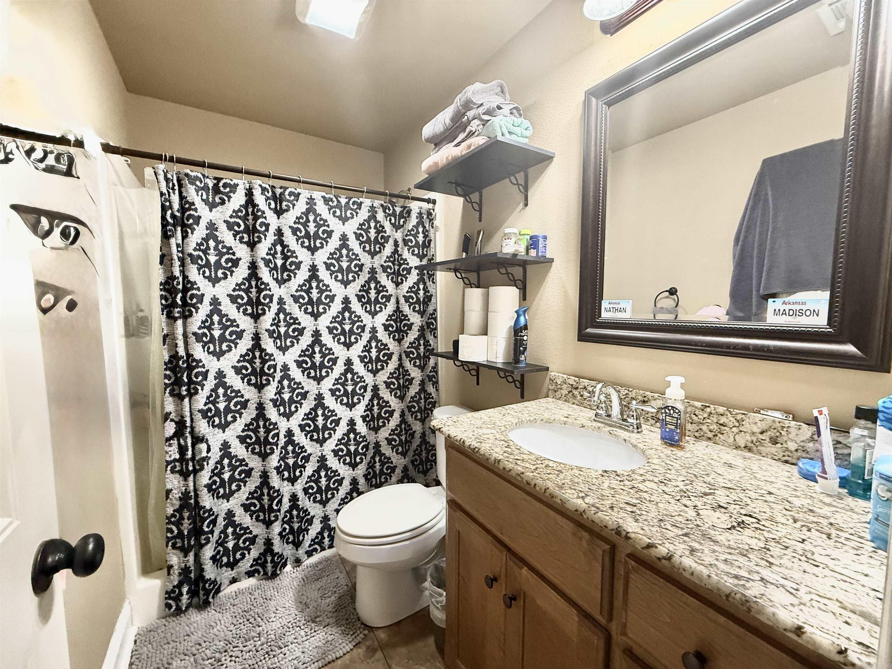 TROUTT - Residential