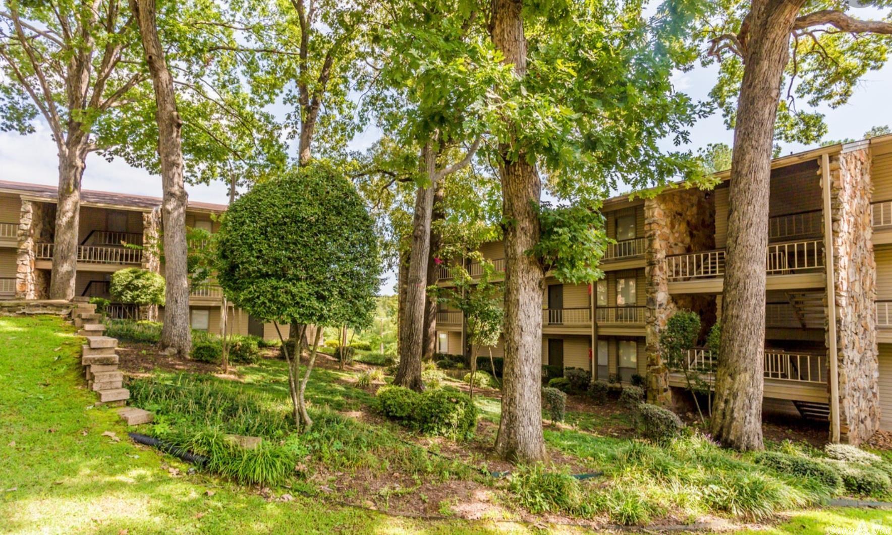 Beautiful apartment complex in the Parkhill area of North Little Rock. This property is an amazing investment opportunity. Full occupancy.