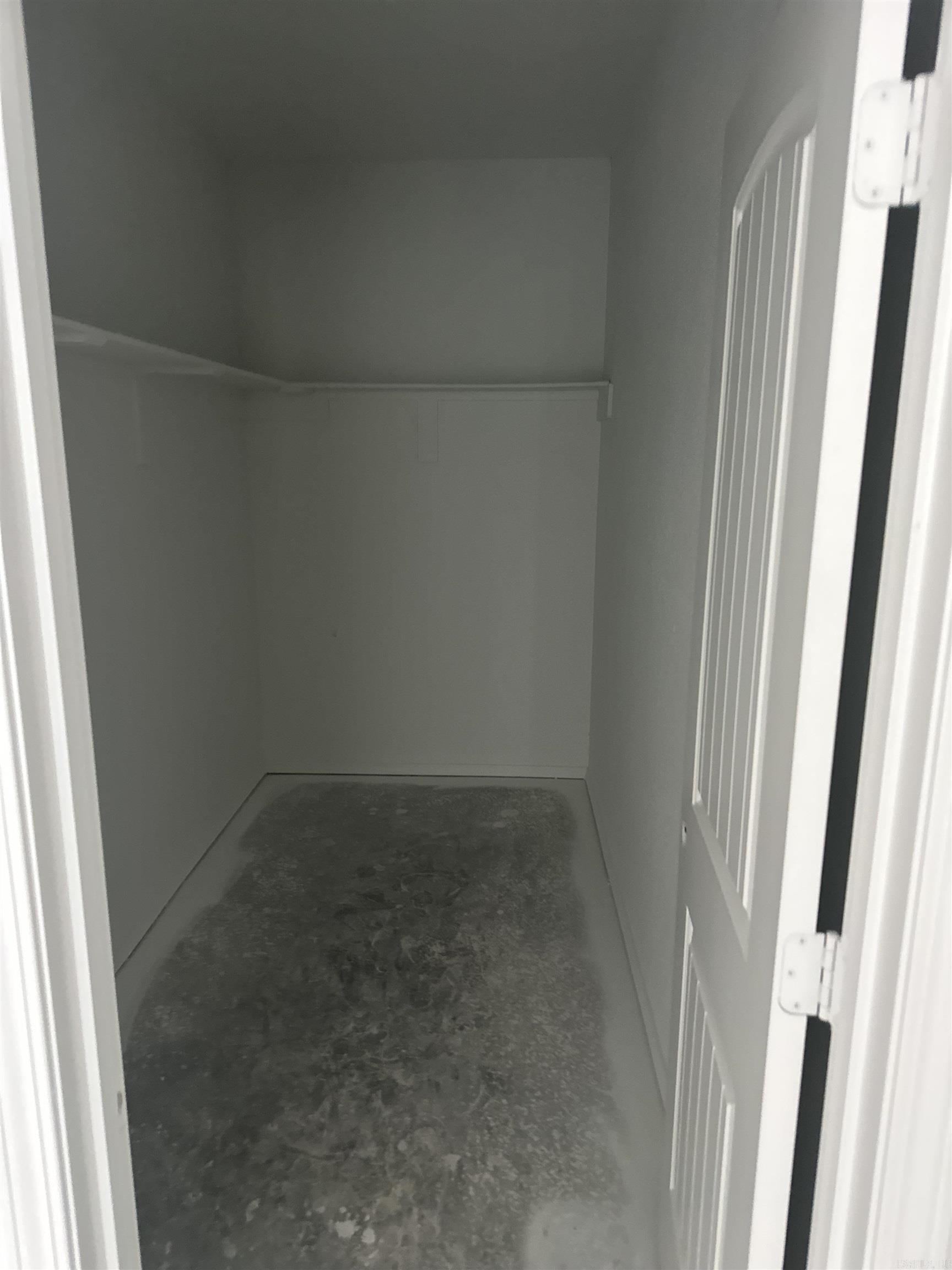 COUNTRY CLUB OF ARK THE - Residential