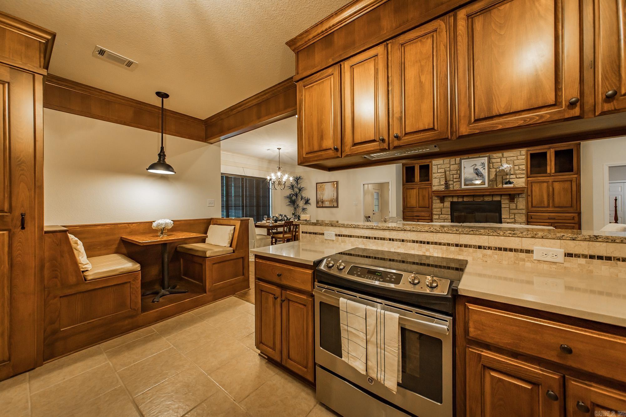 MOUNT TABOR ESTATES - Residential