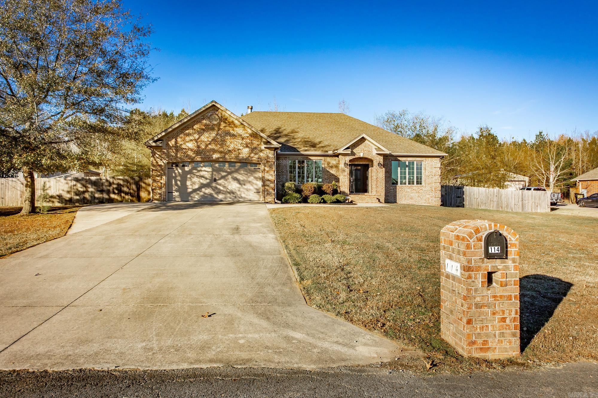 MOUNT TABOR ESTATES - Residential