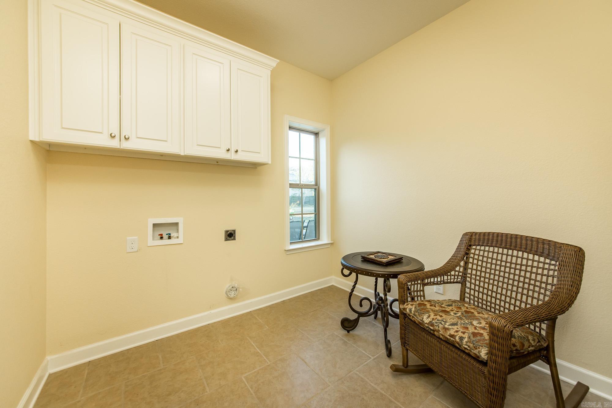 MOUNT TABOR ESTATES - Residential