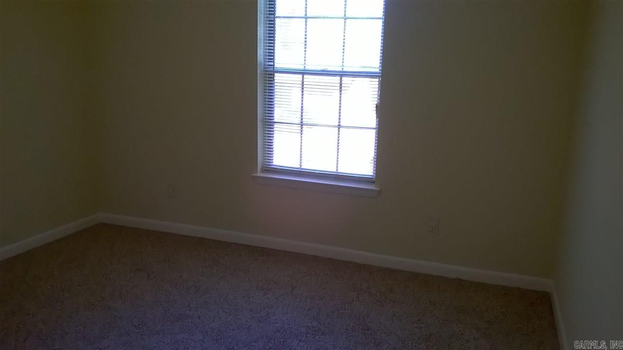 Twin Lakes - Residential Lease