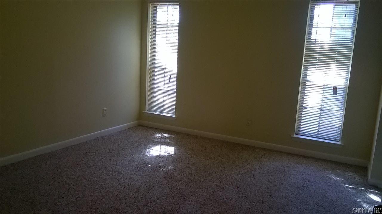 Twin Lakes - Residential Lease