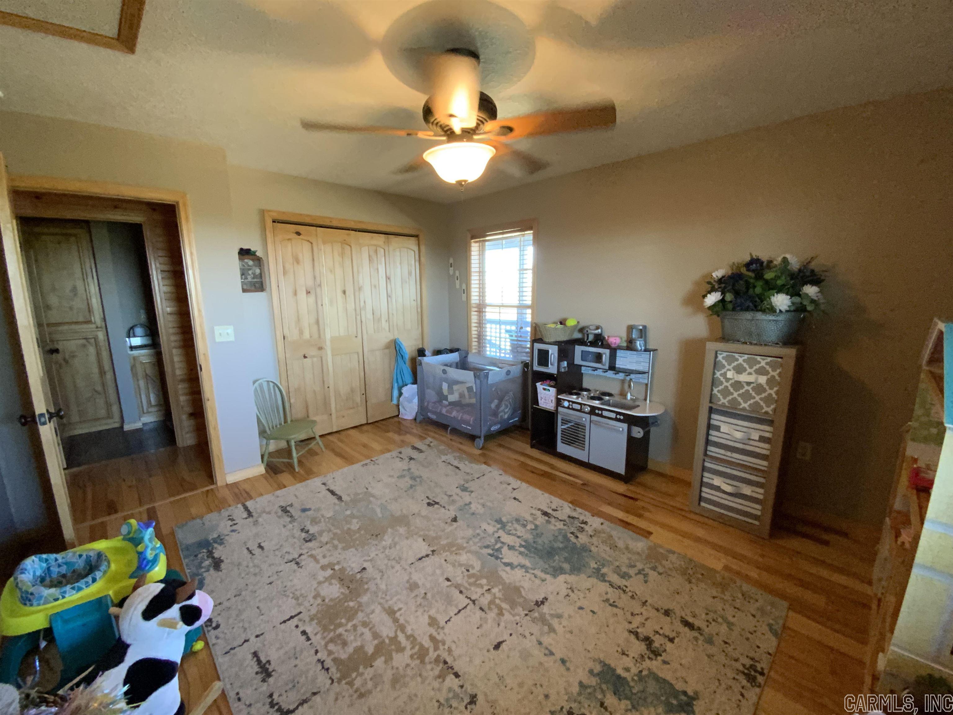 Metes & Bounds - Commercial Sale