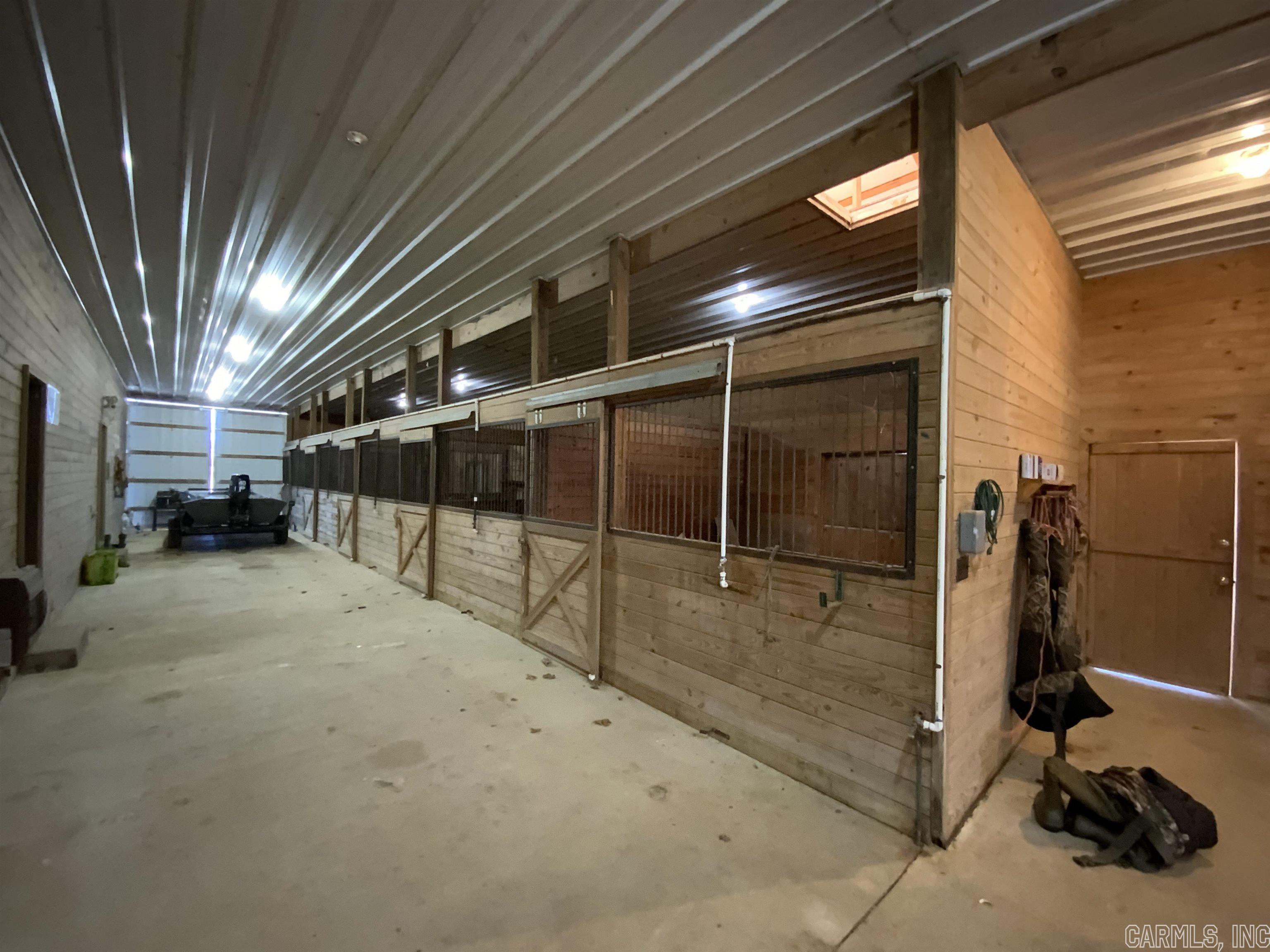 Metes & Bounds - Commercial Sale