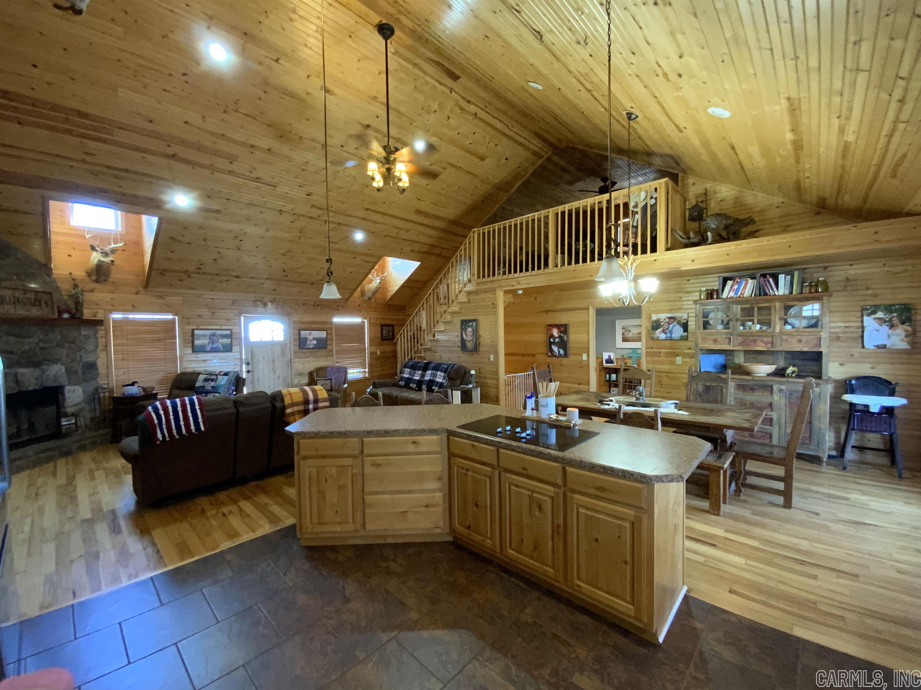 Metes & Bounds - Commercial Sale