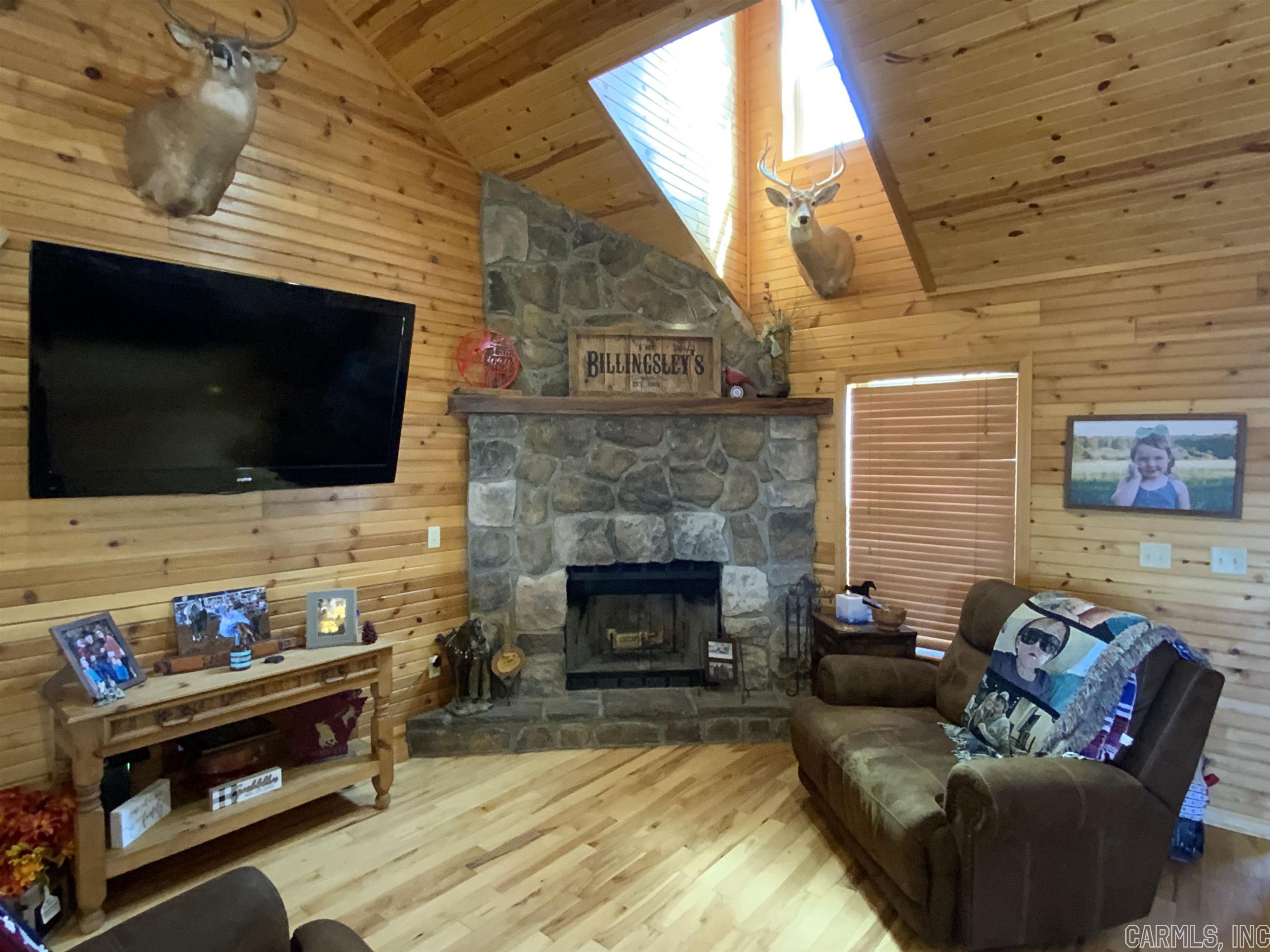 Metes & Bounds - Commercial Sale