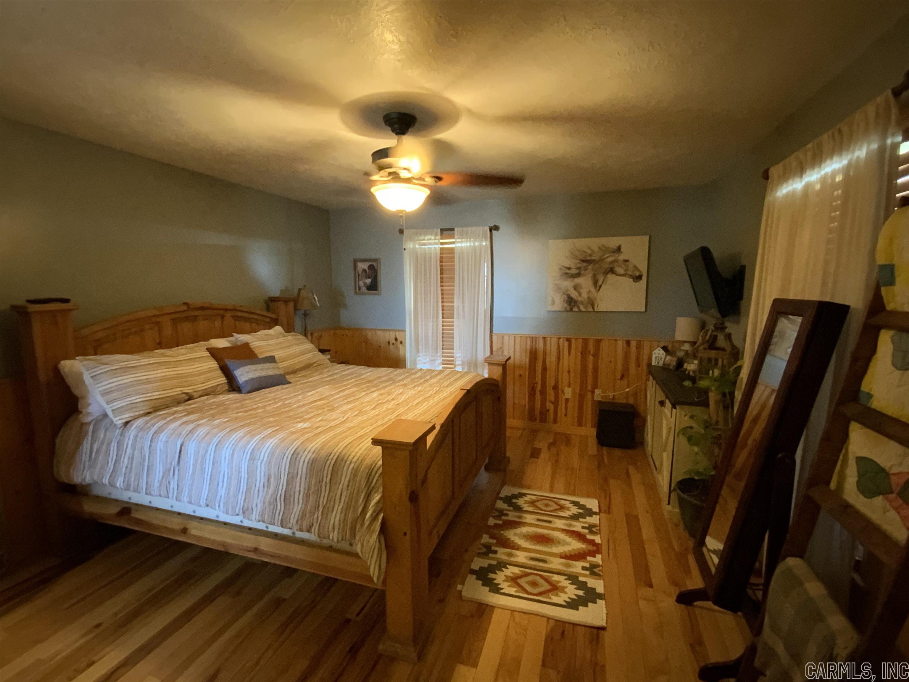 Metes & Bounds - Commercial Sale