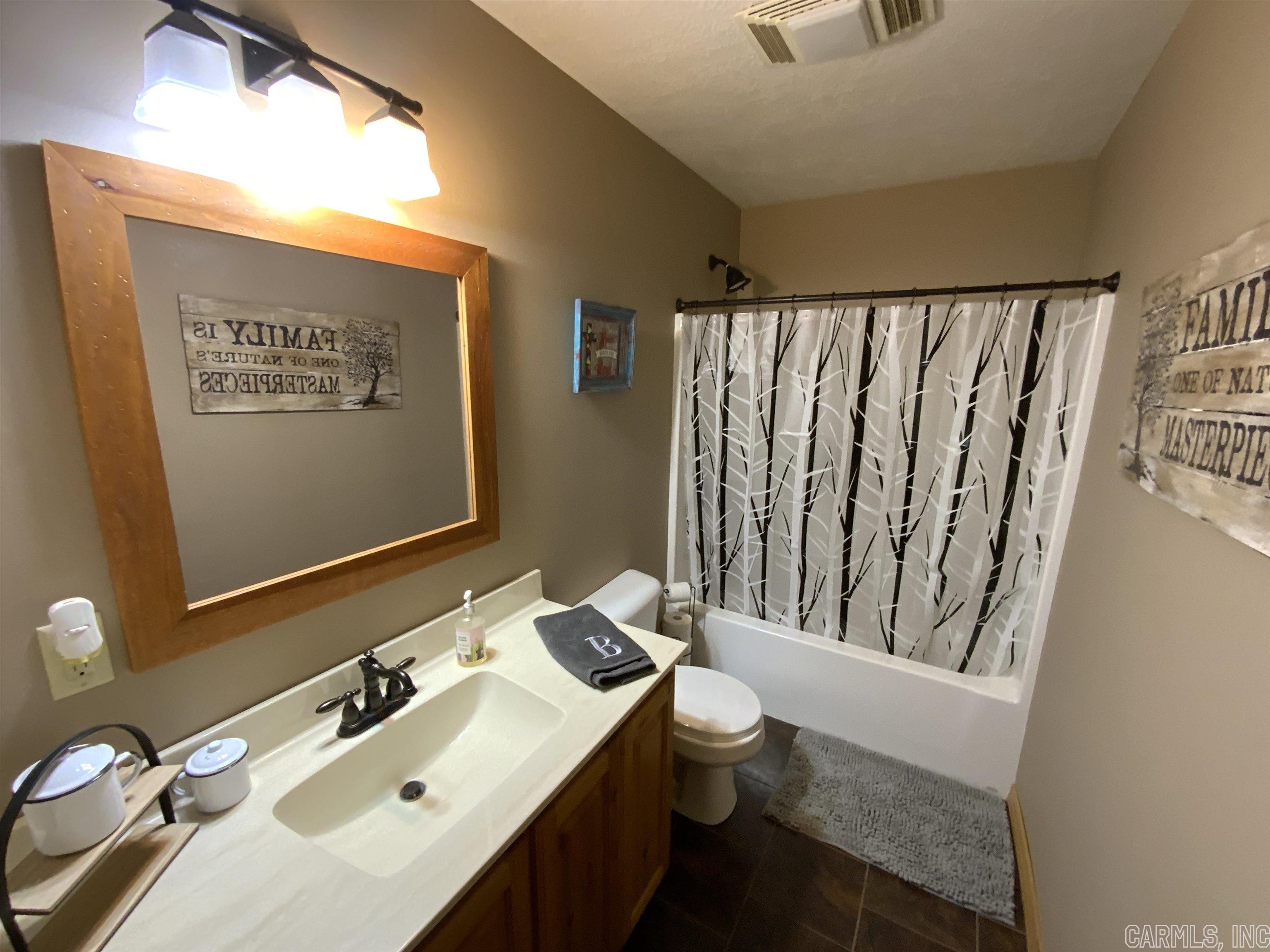 Metes & Bounds - Commercial Sale