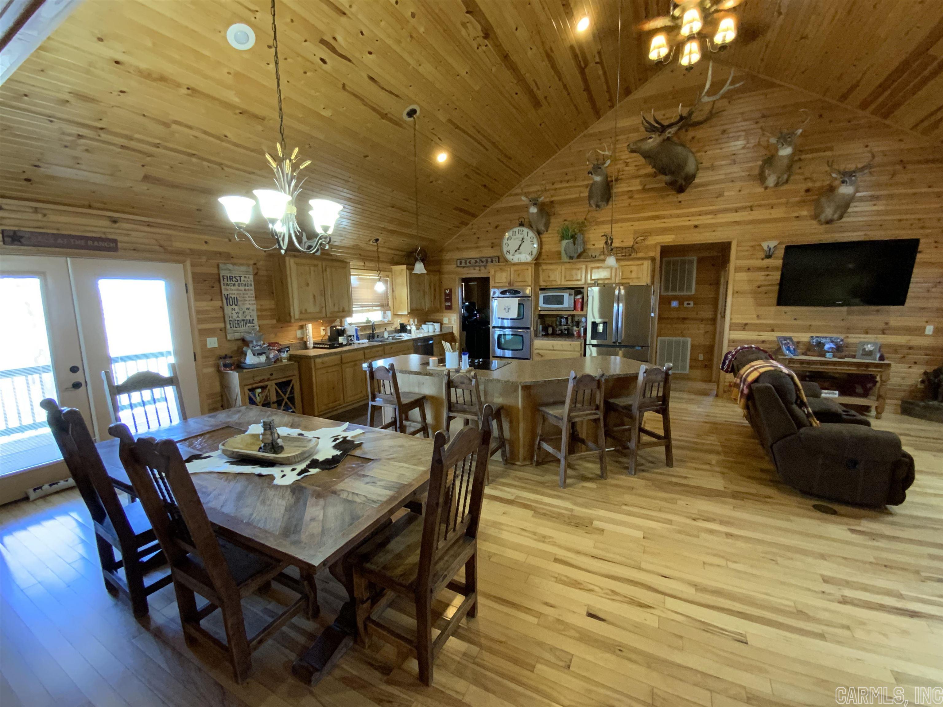 Metes & Bounds - Commercial Sale