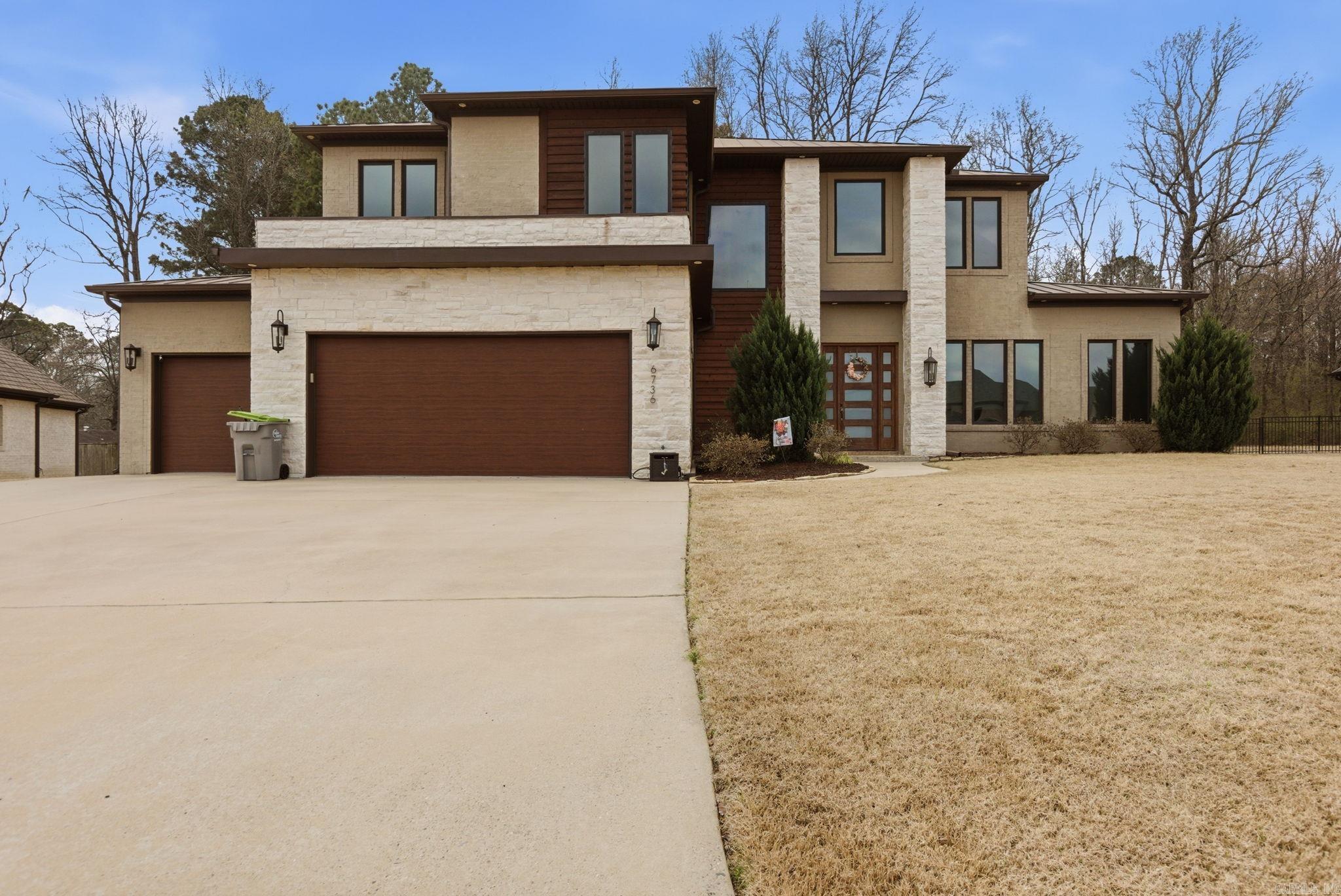 WEST LAKE VILLAGE - Residential