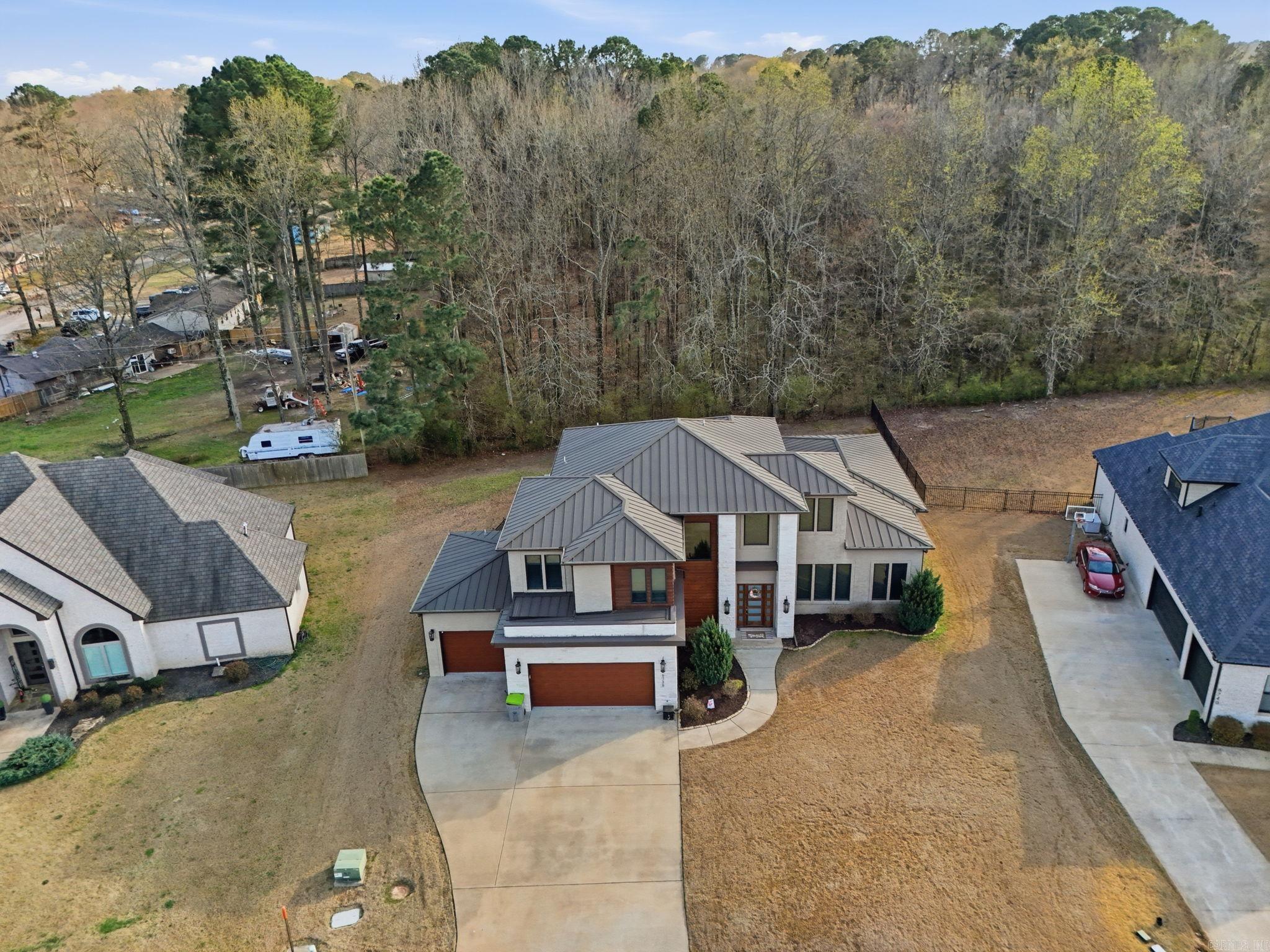 WEST LAKE VILLAGE - Residential