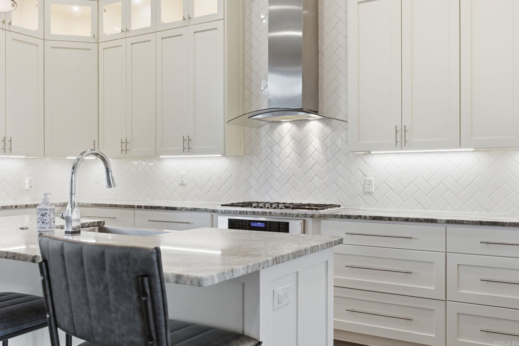 WEST LAKE VILLAGE - Residential