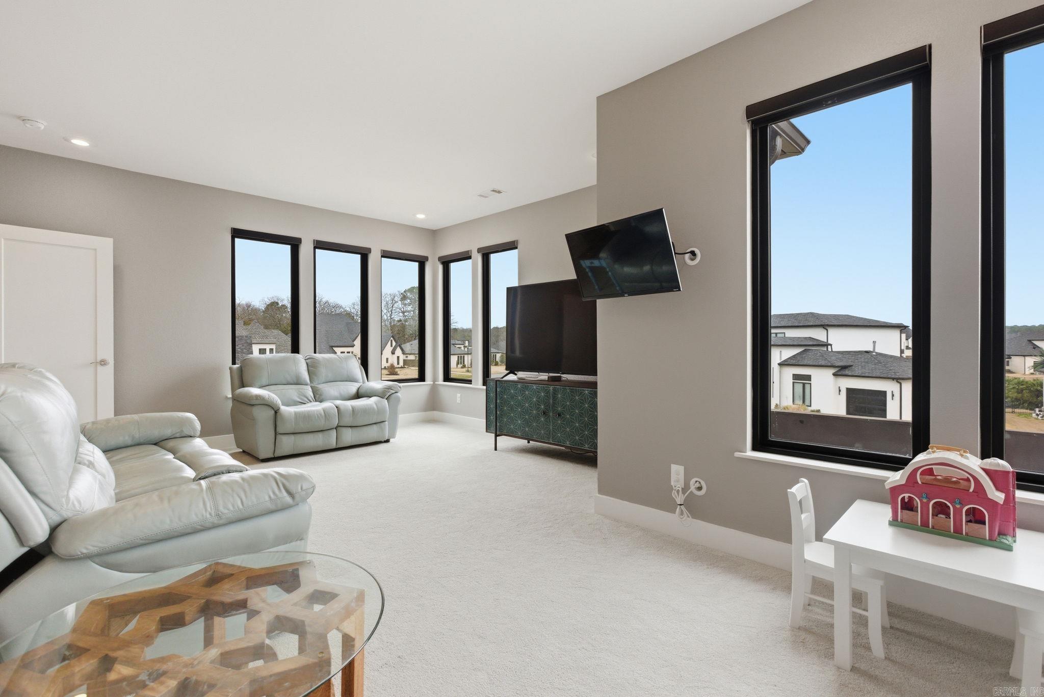 WEST LAKE VILLAGE - Residential