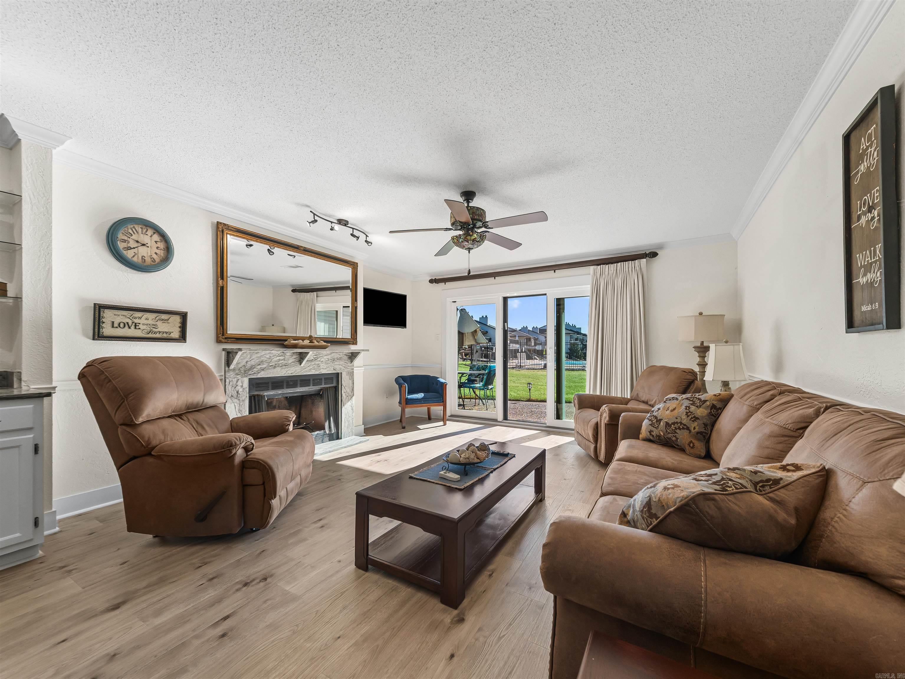 EMERALD ISLE HPR - Residential