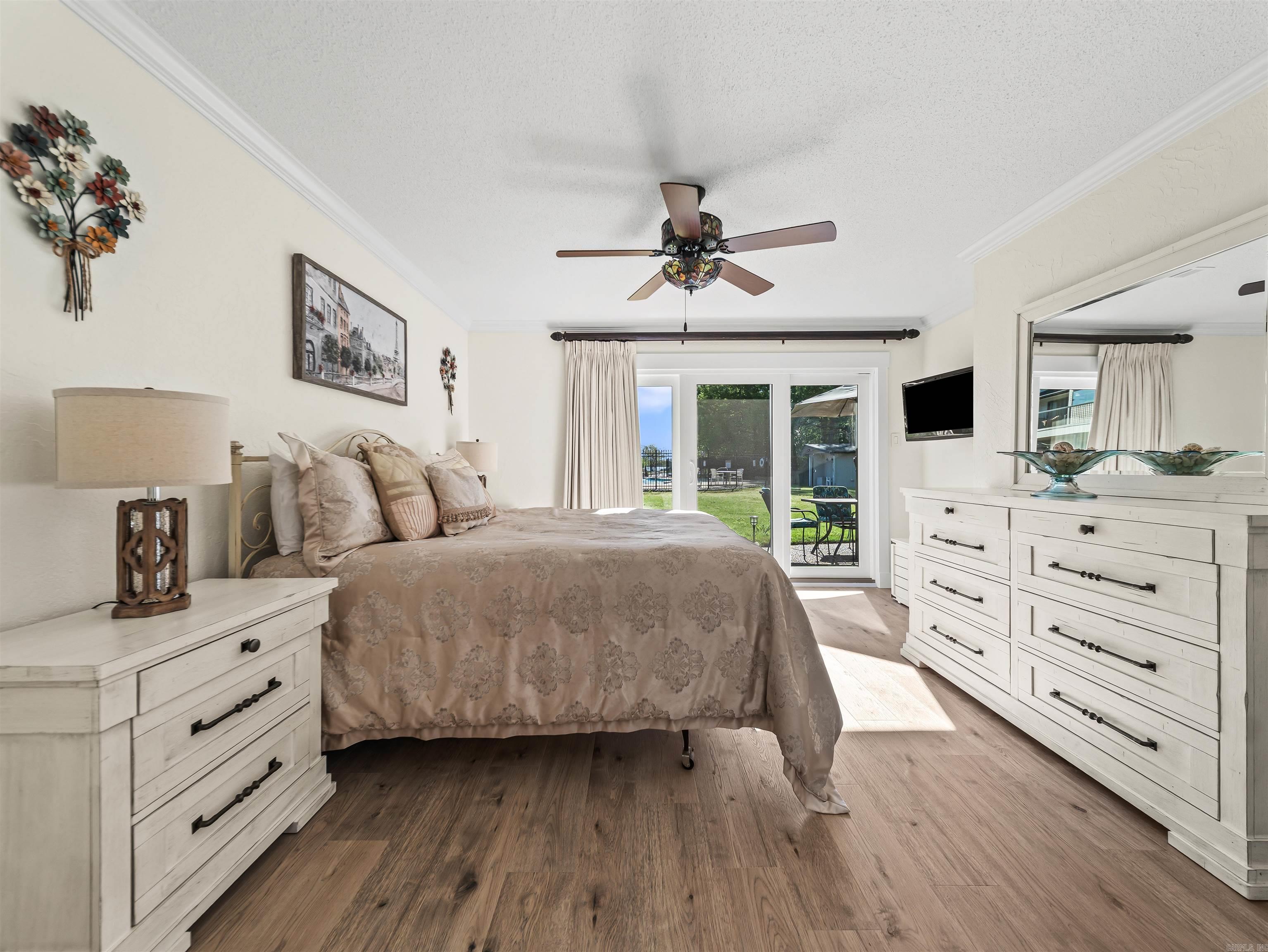 EMERALD ISLE HPR - Residential