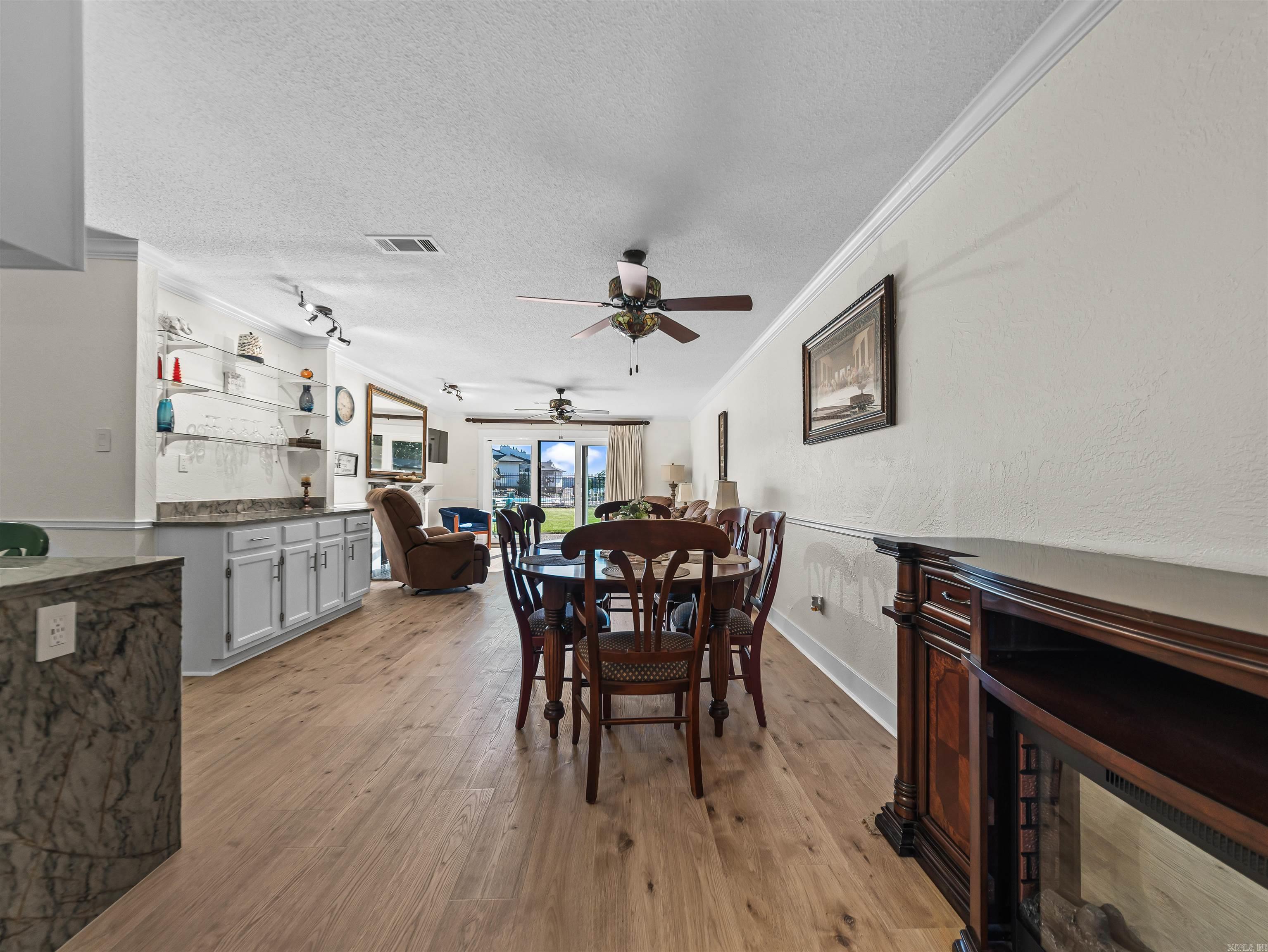 EMERALD ISLE HPR - Residential