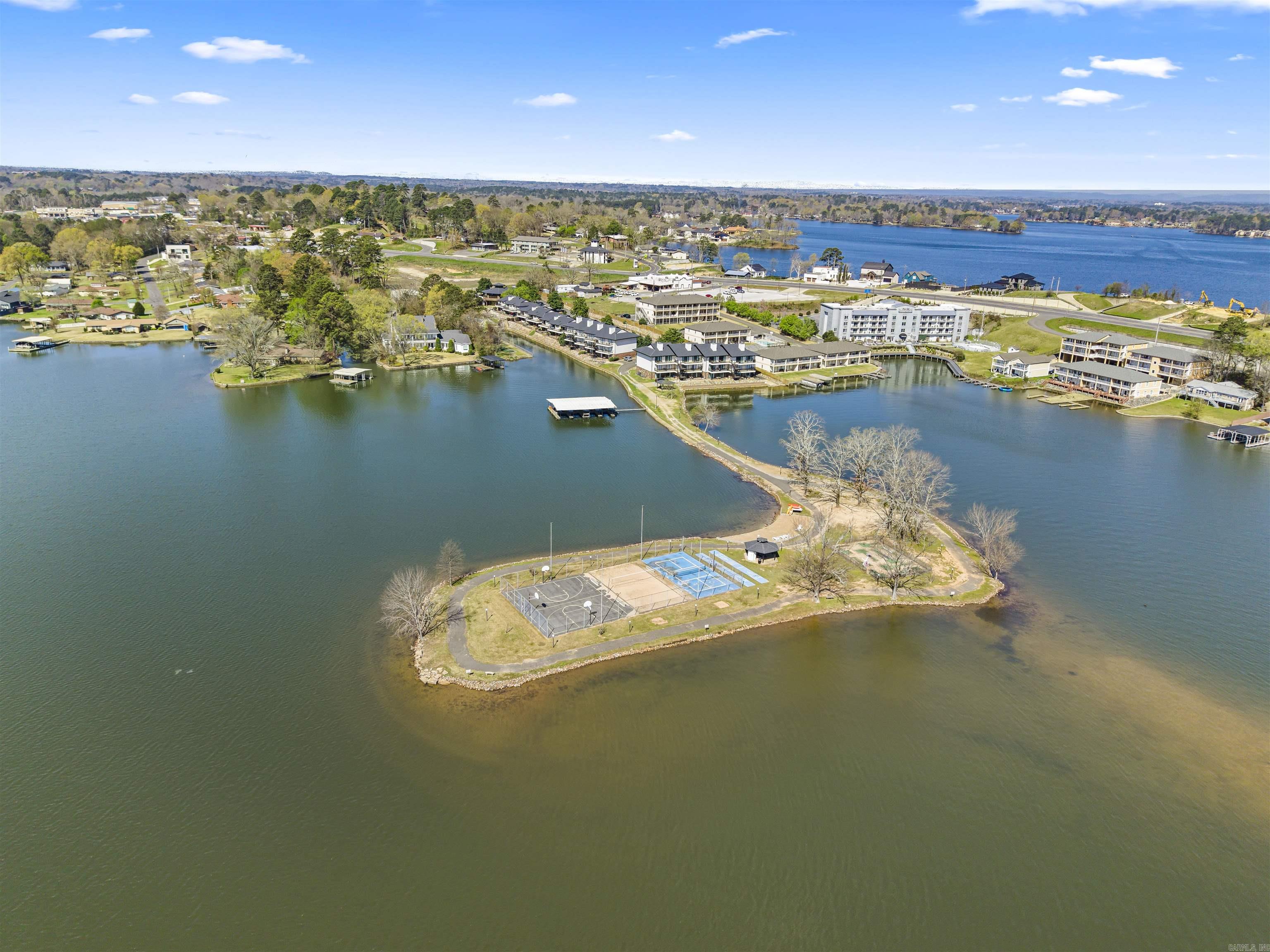 EMERALD ISLE HPR - Residential