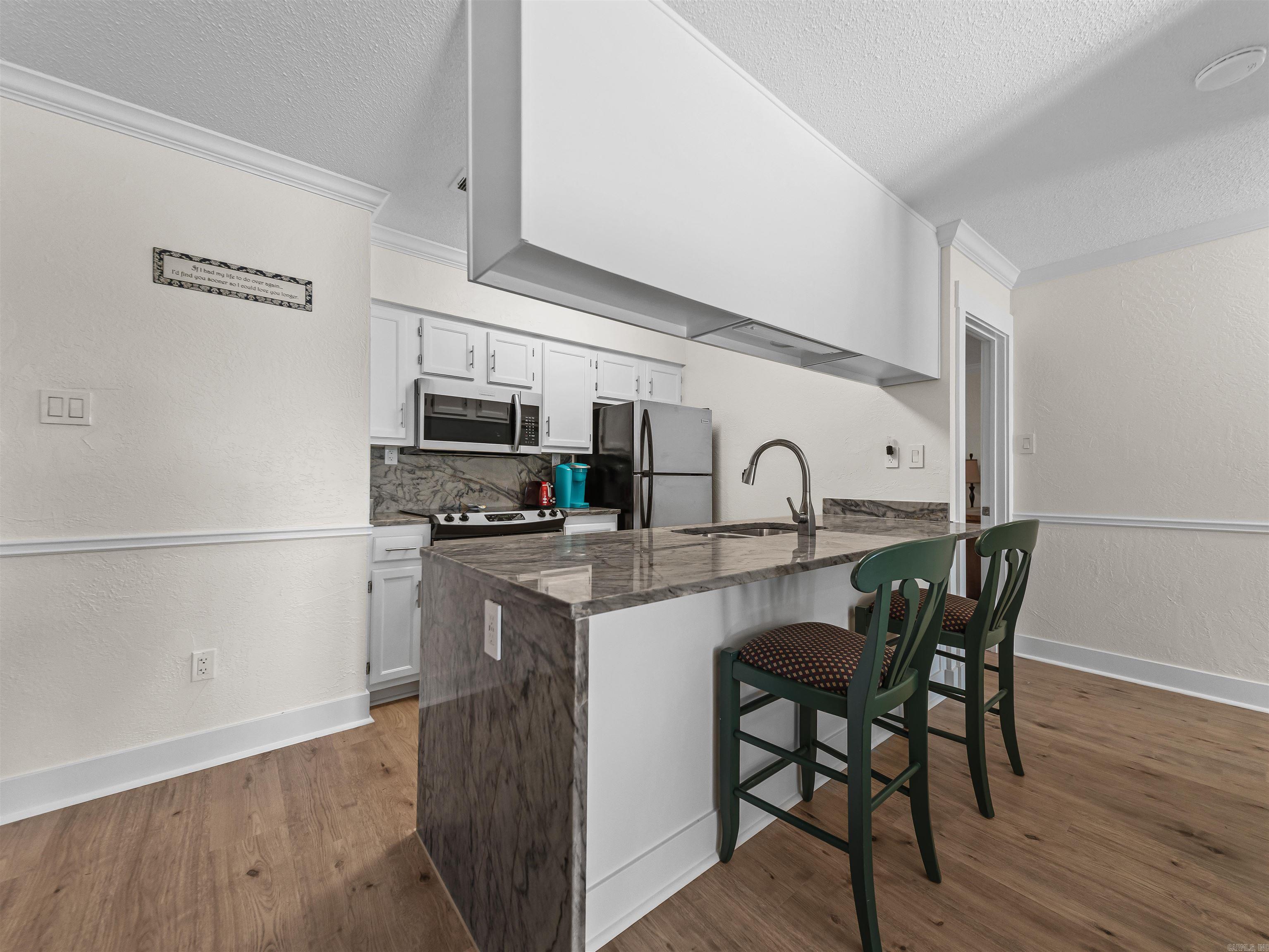 EMERALD ISLE HPR - Residential