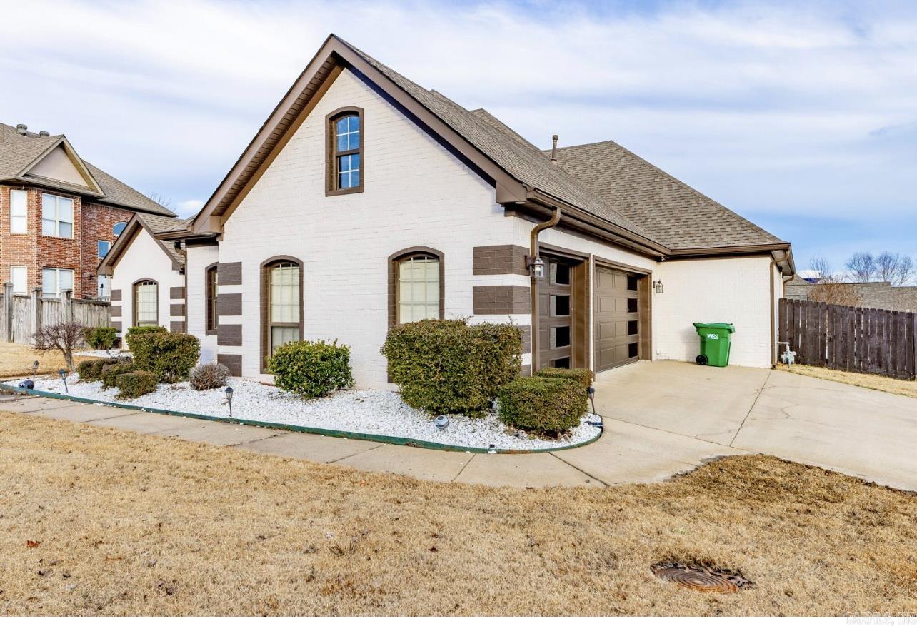 WESTPOINTE NORTH - Residential