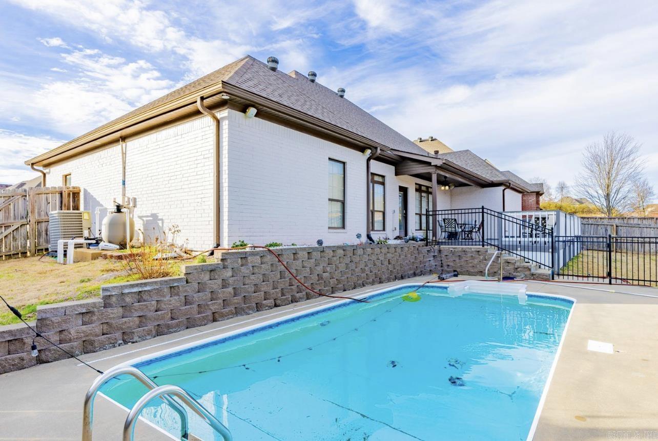 WESTPOINTE NORTH - Residential