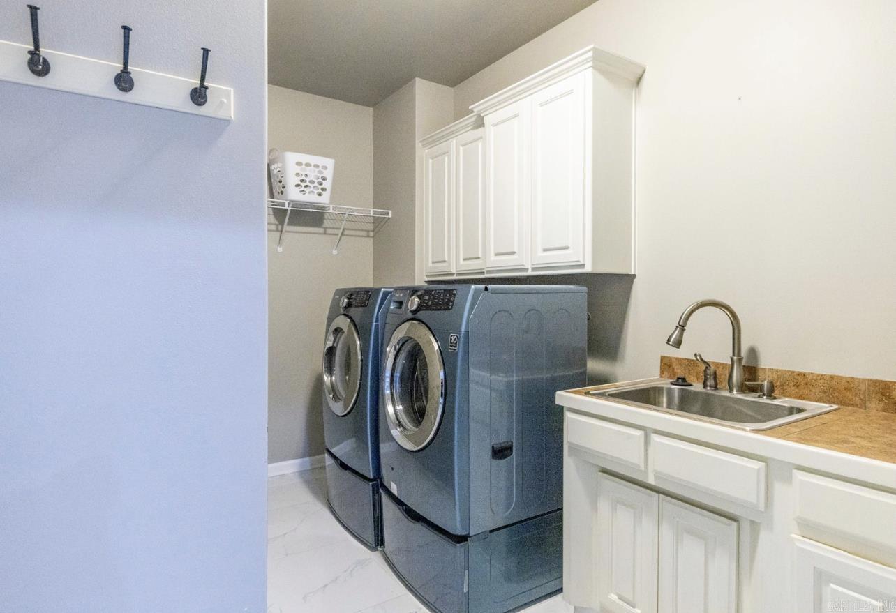 WESTPOINTE NORTH - Residential