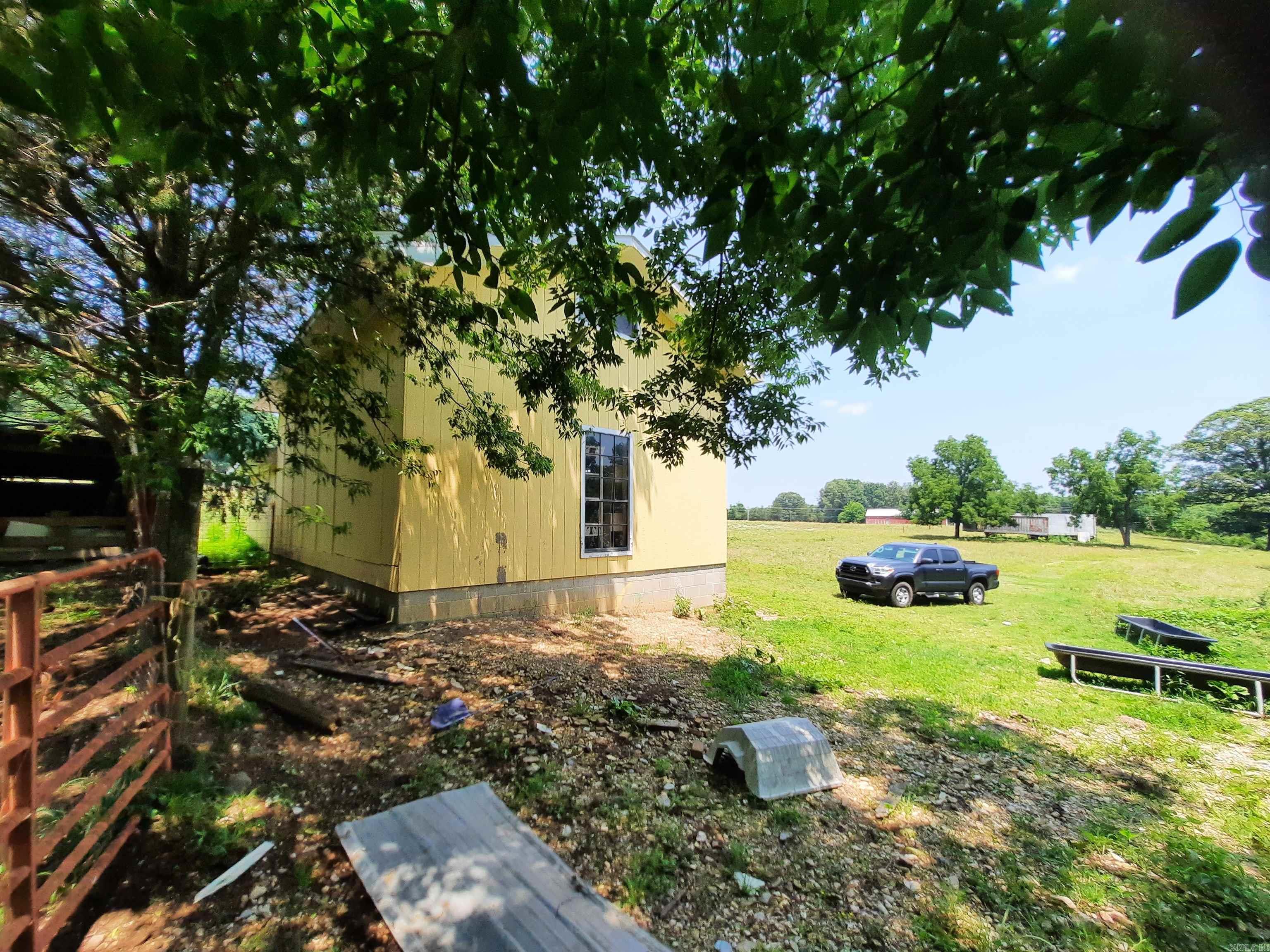 Metes & Bounds - Farm