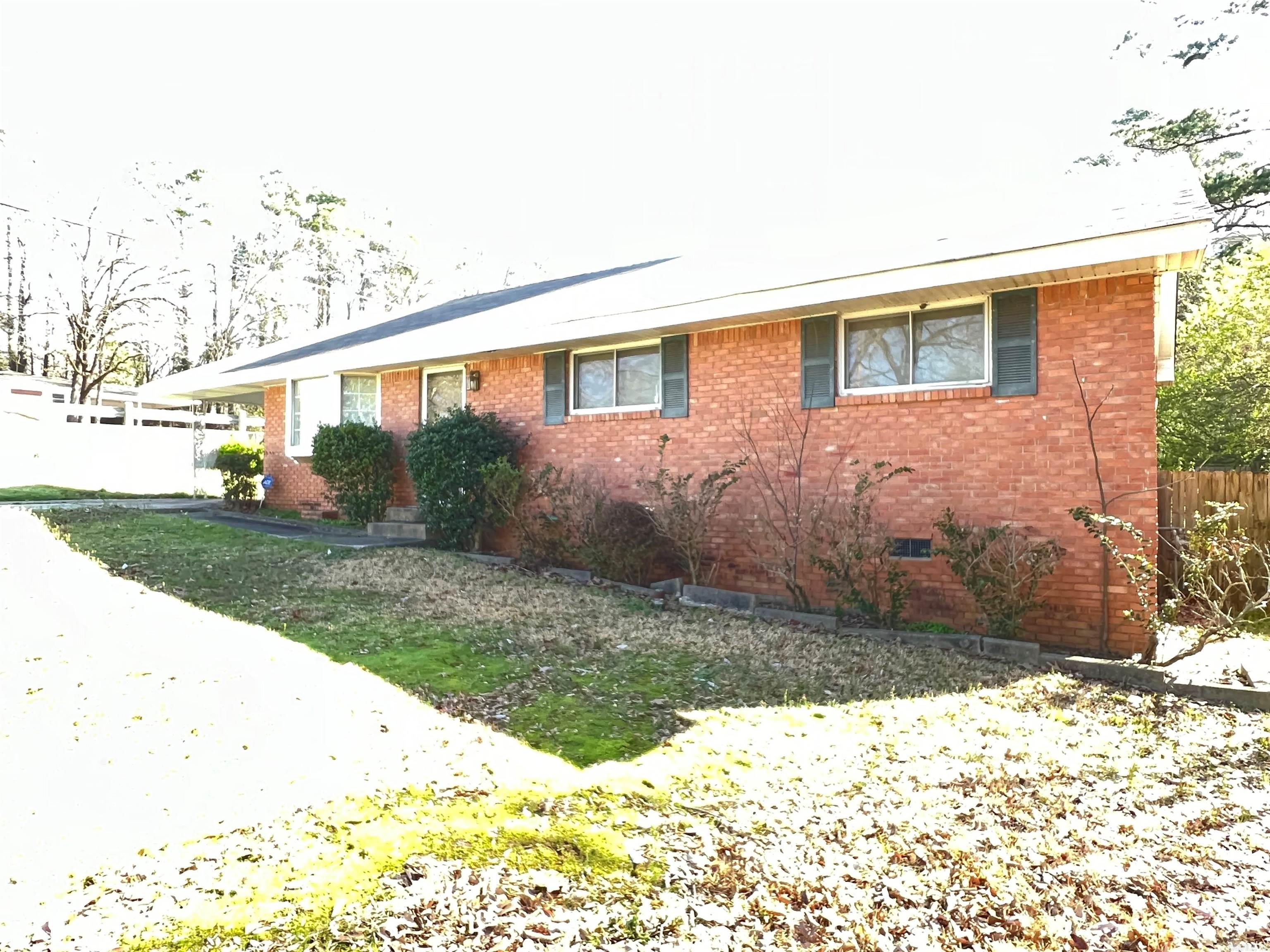 Markham Manor - Residential Lease