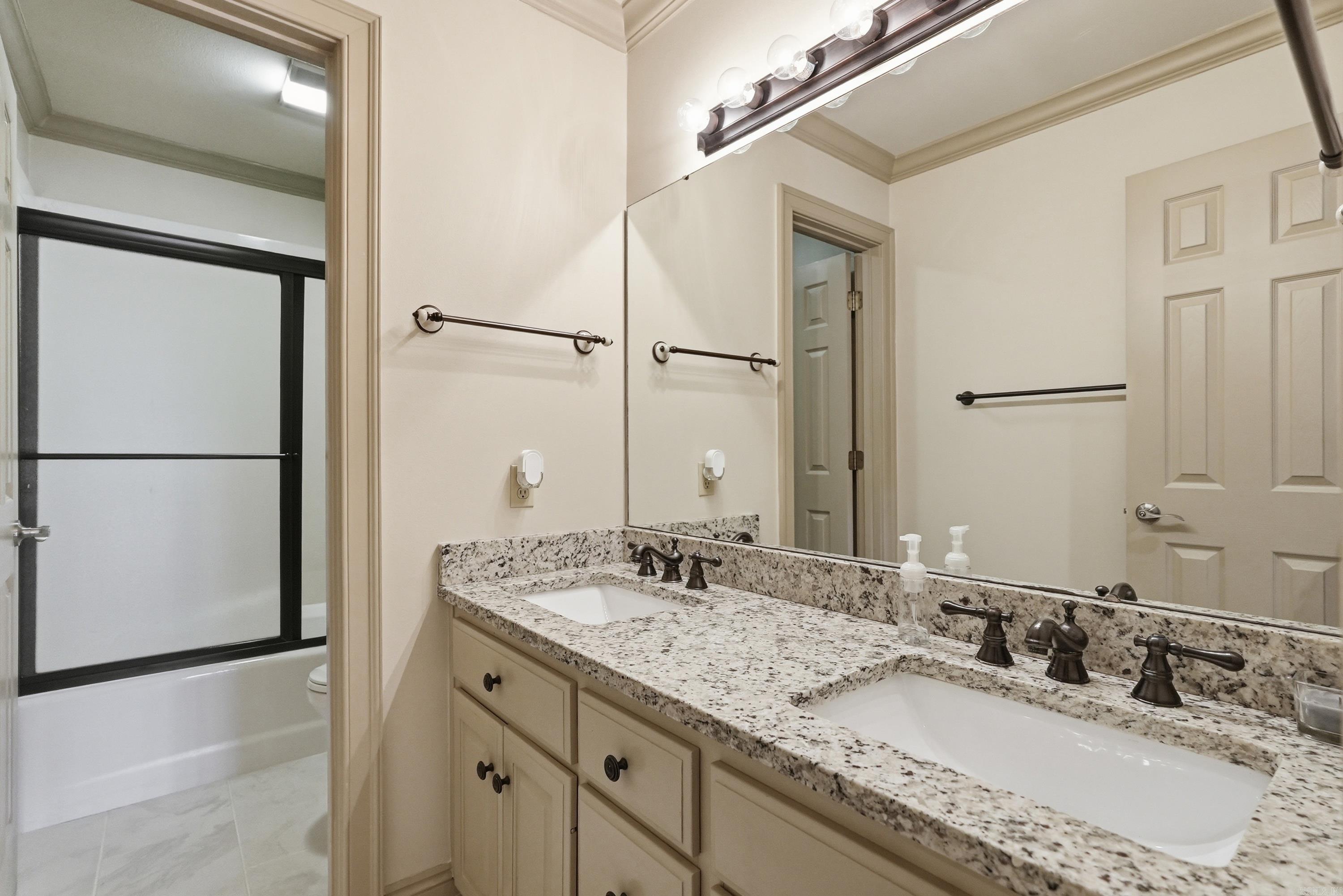 ADAMSBROOKE - Residential