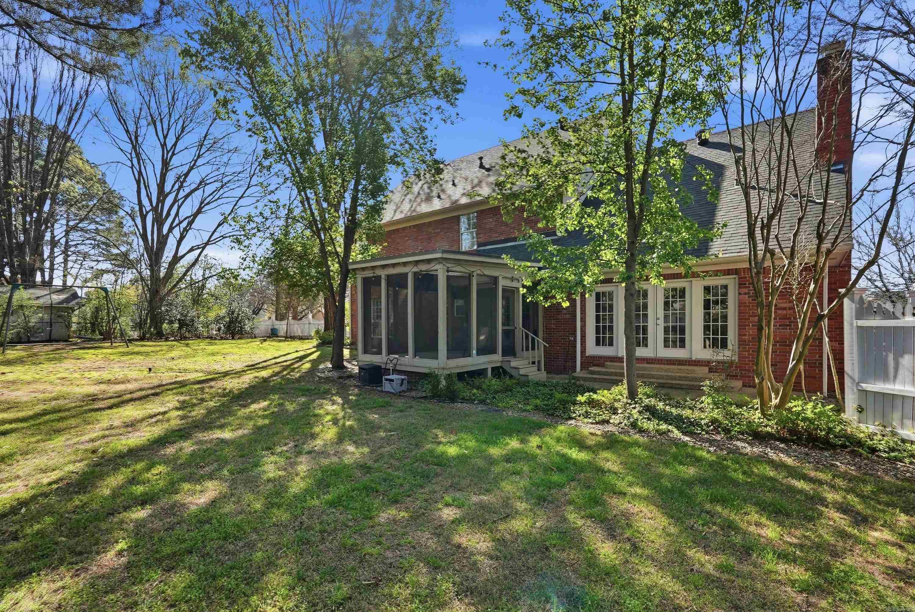 ADAMSBROOKE - Residential