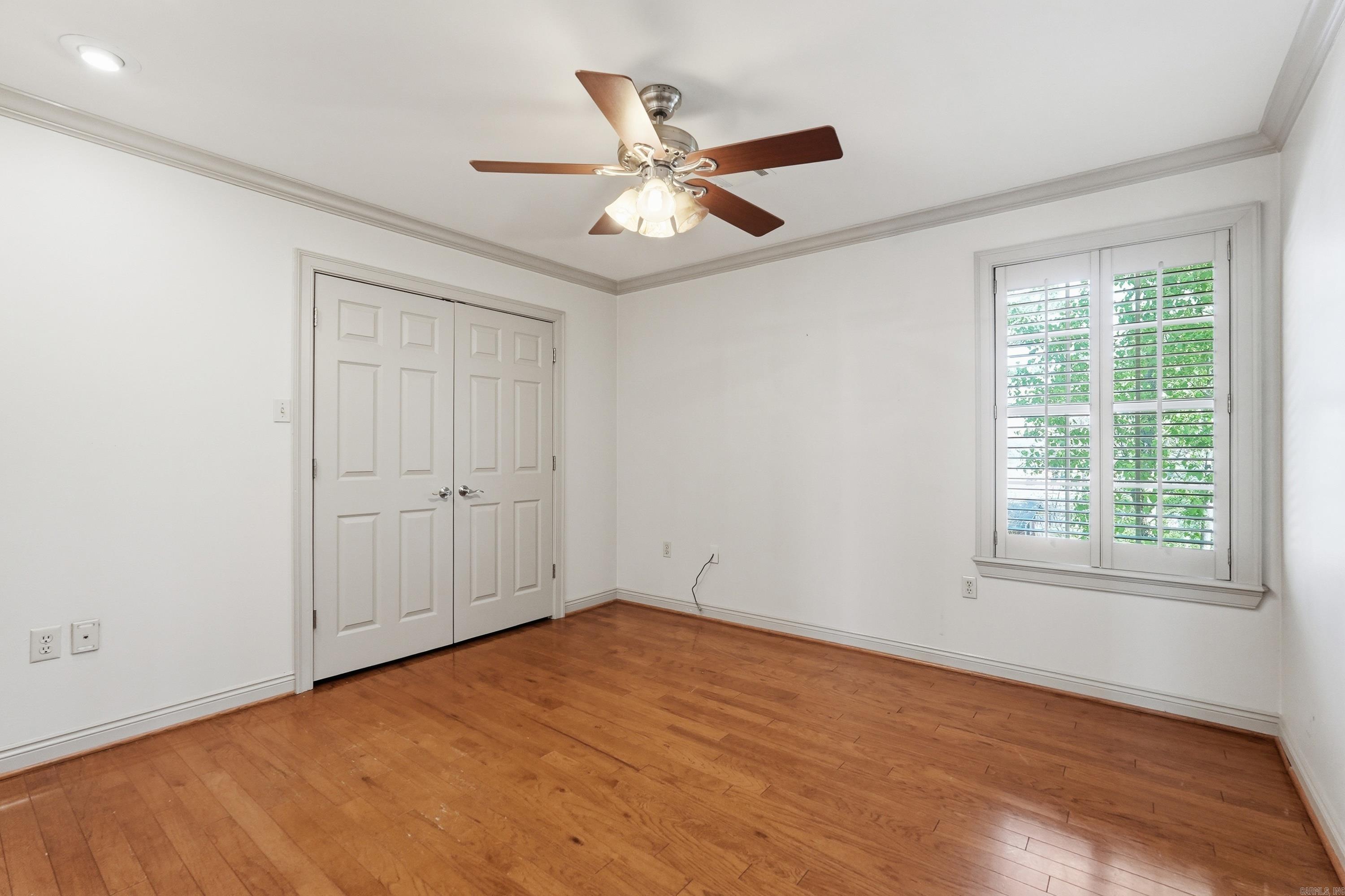 ADAMSBROOKE - Residential