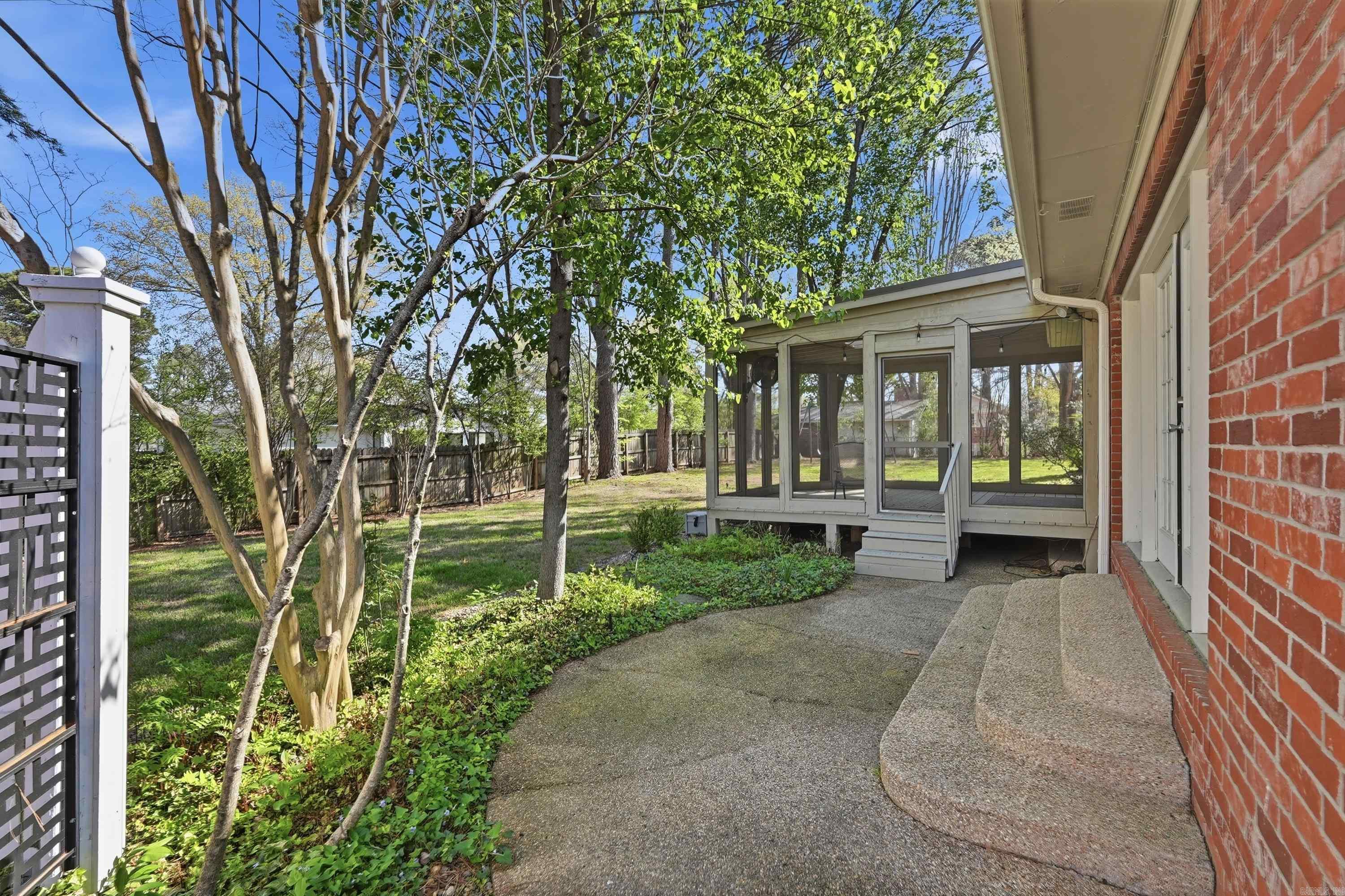 ADAMSBROOKE - Residential