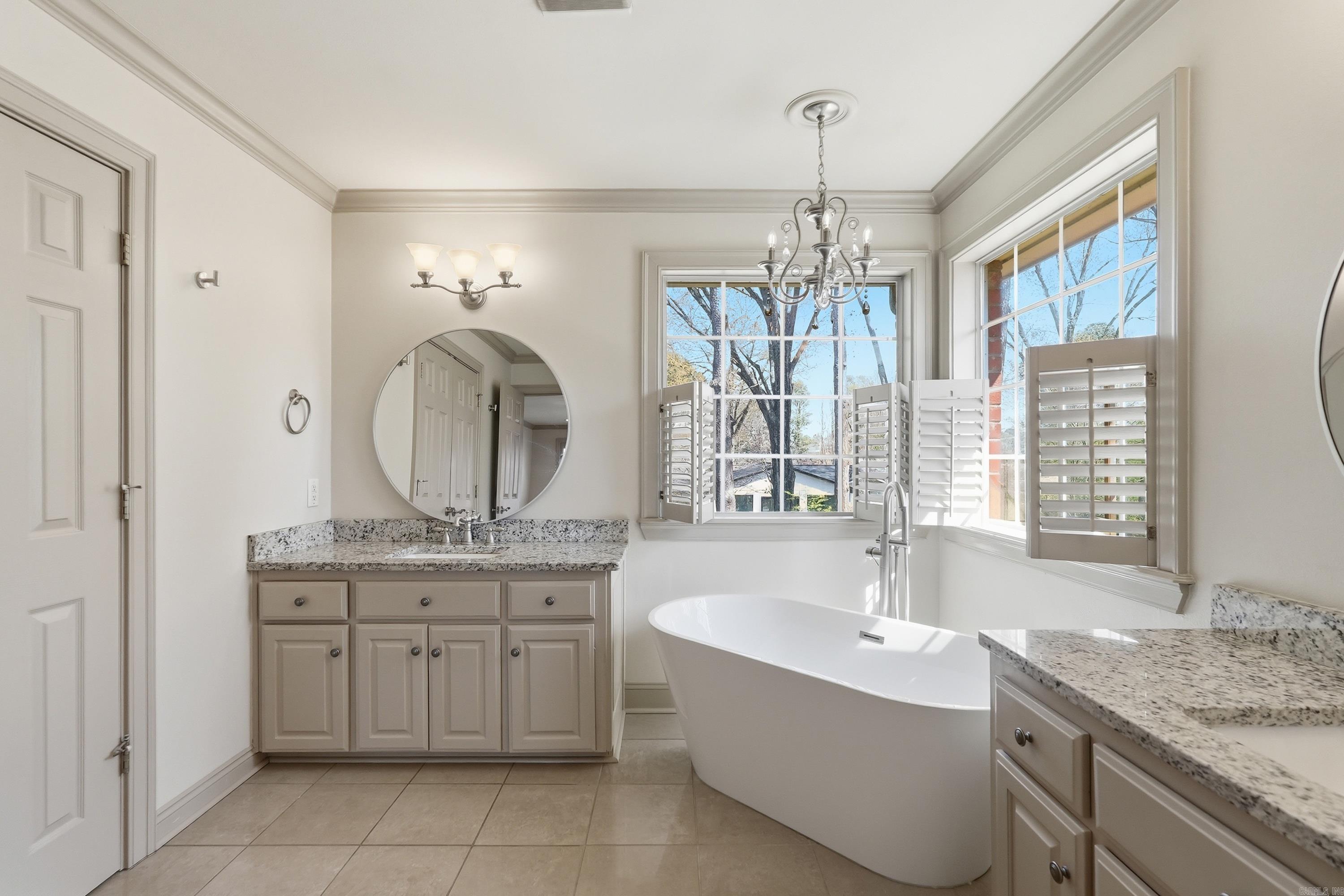 ADAMSBROOKE - Residential