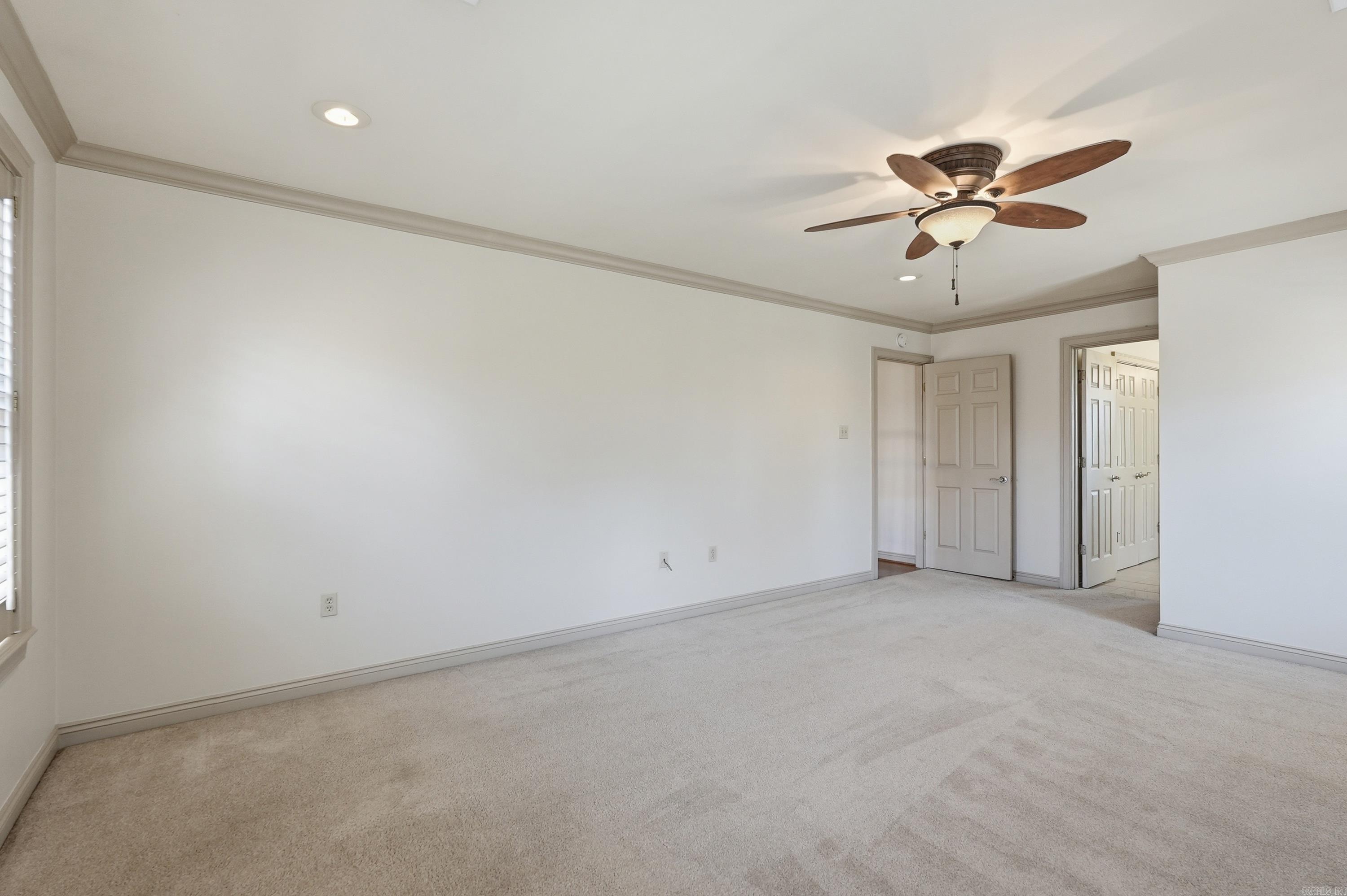 ADAMSBROOKE - Residential