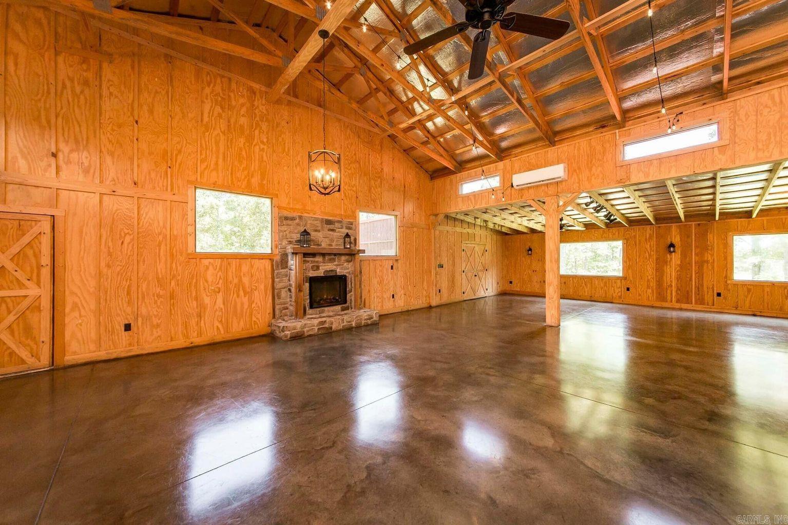 Pottsville - Commercial Sale