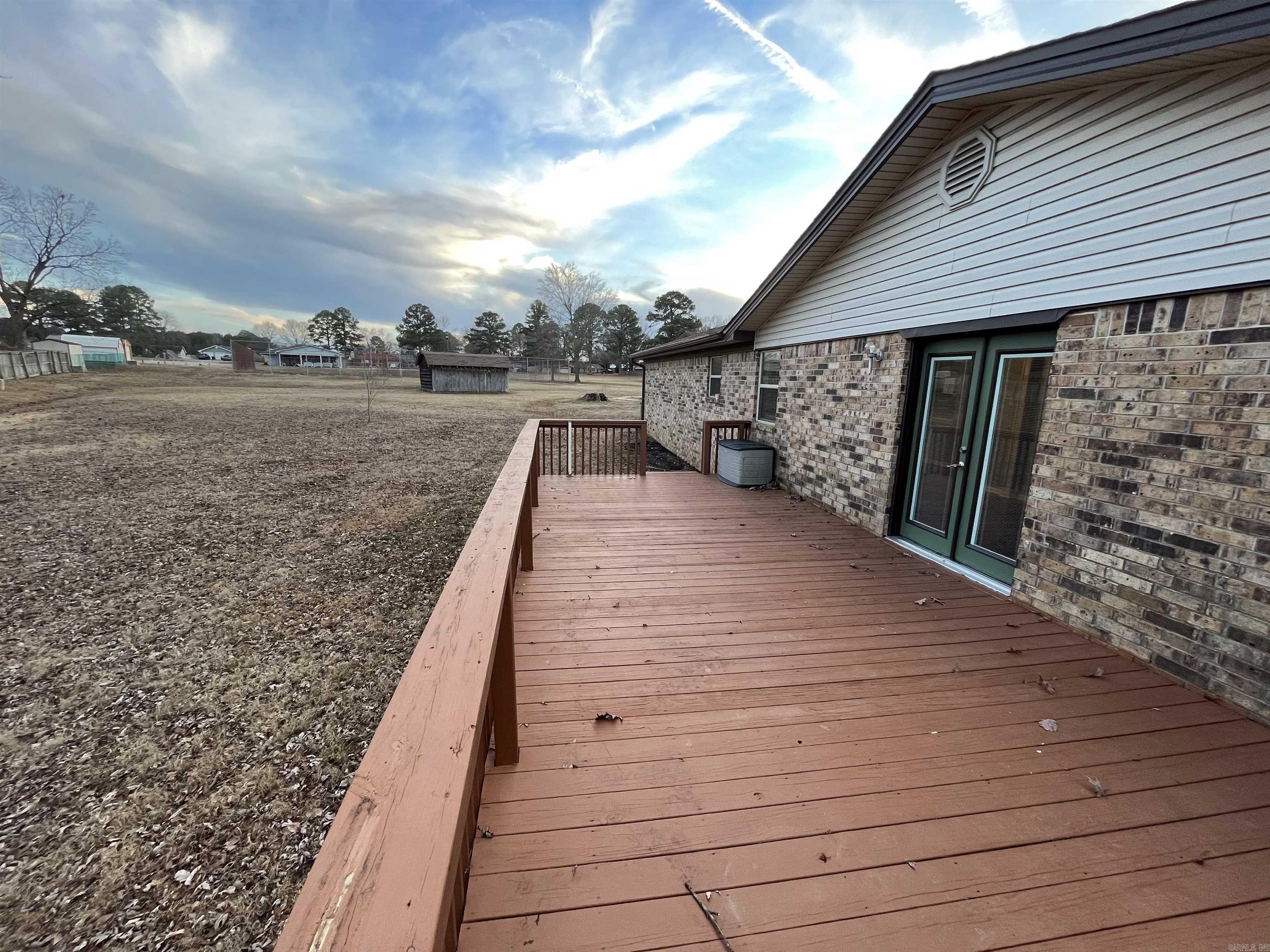 Stonewall - Residential Lease