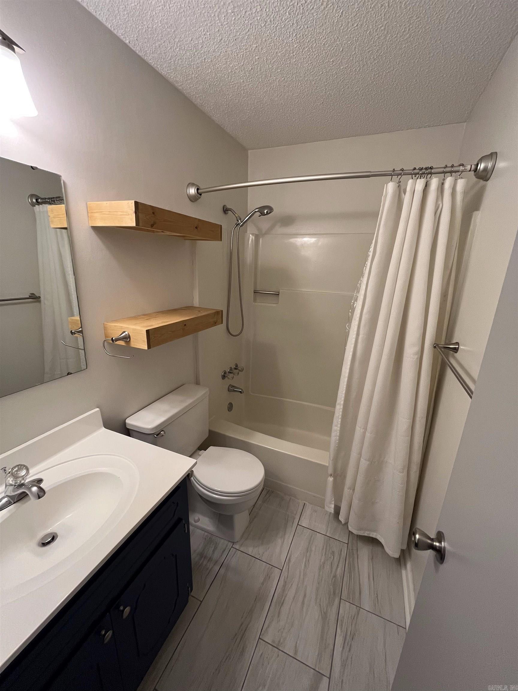 Stonewall - Residential Lease