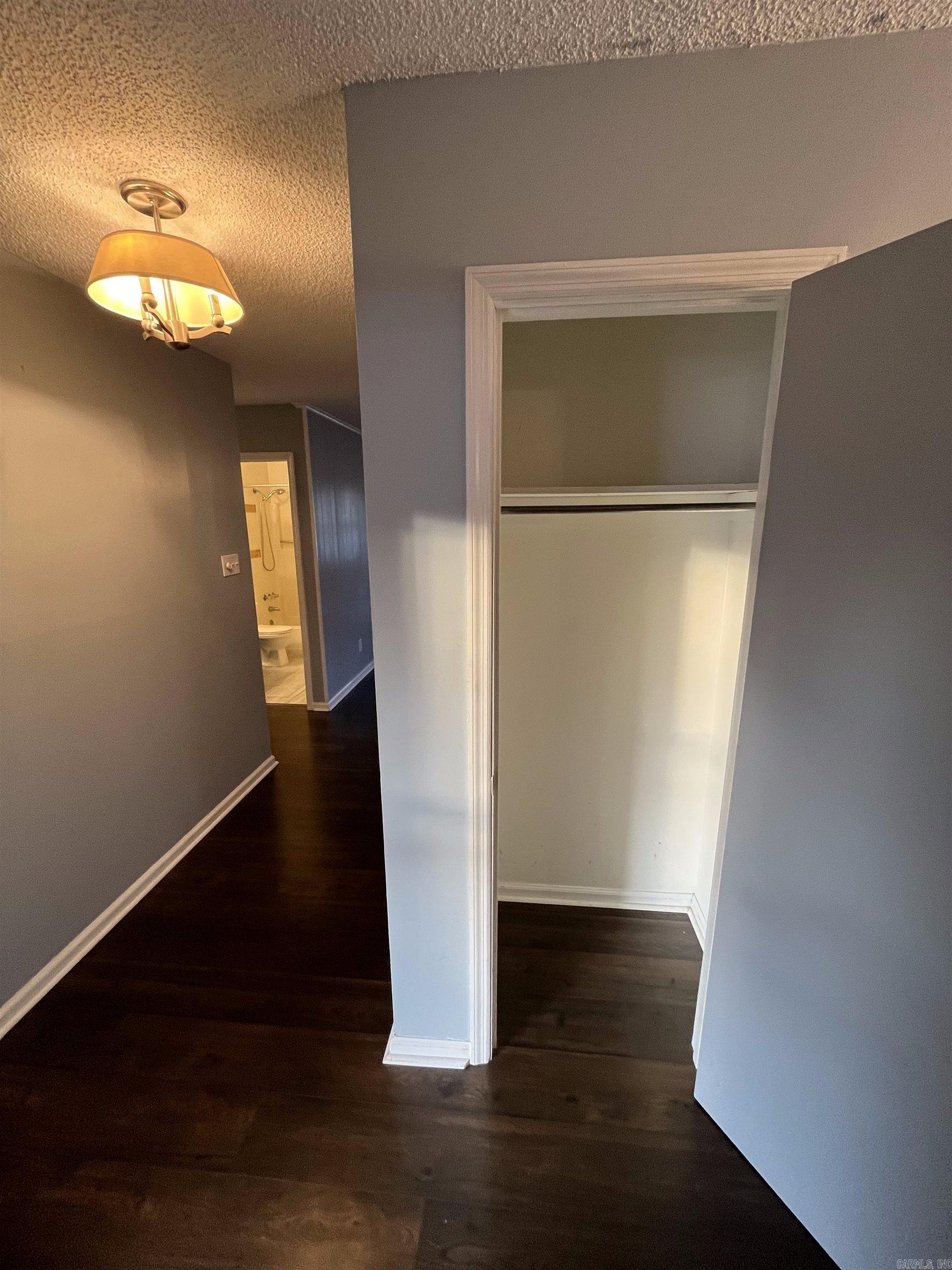 Stonewall - Residential Lease