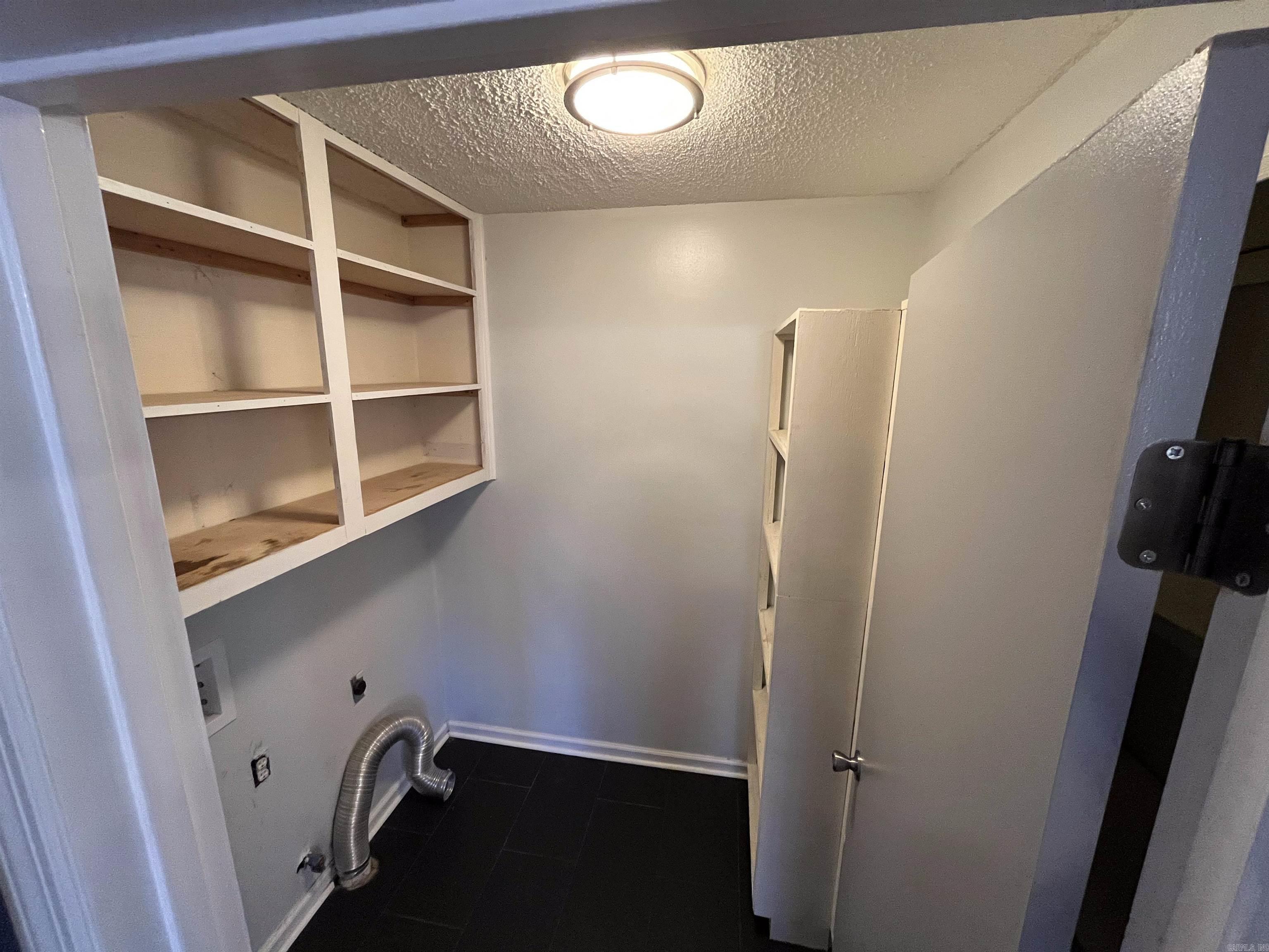 Stonewall - Residential Lease