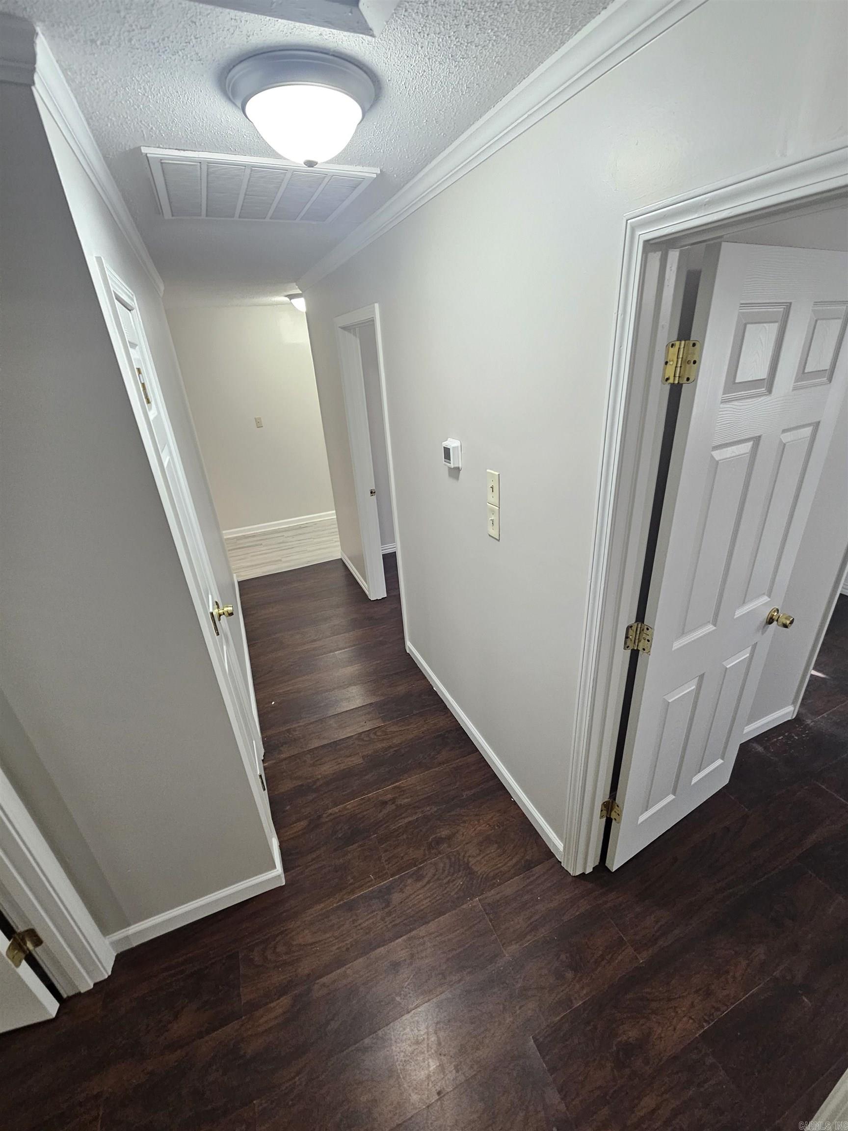 Troutt - Residential Lease